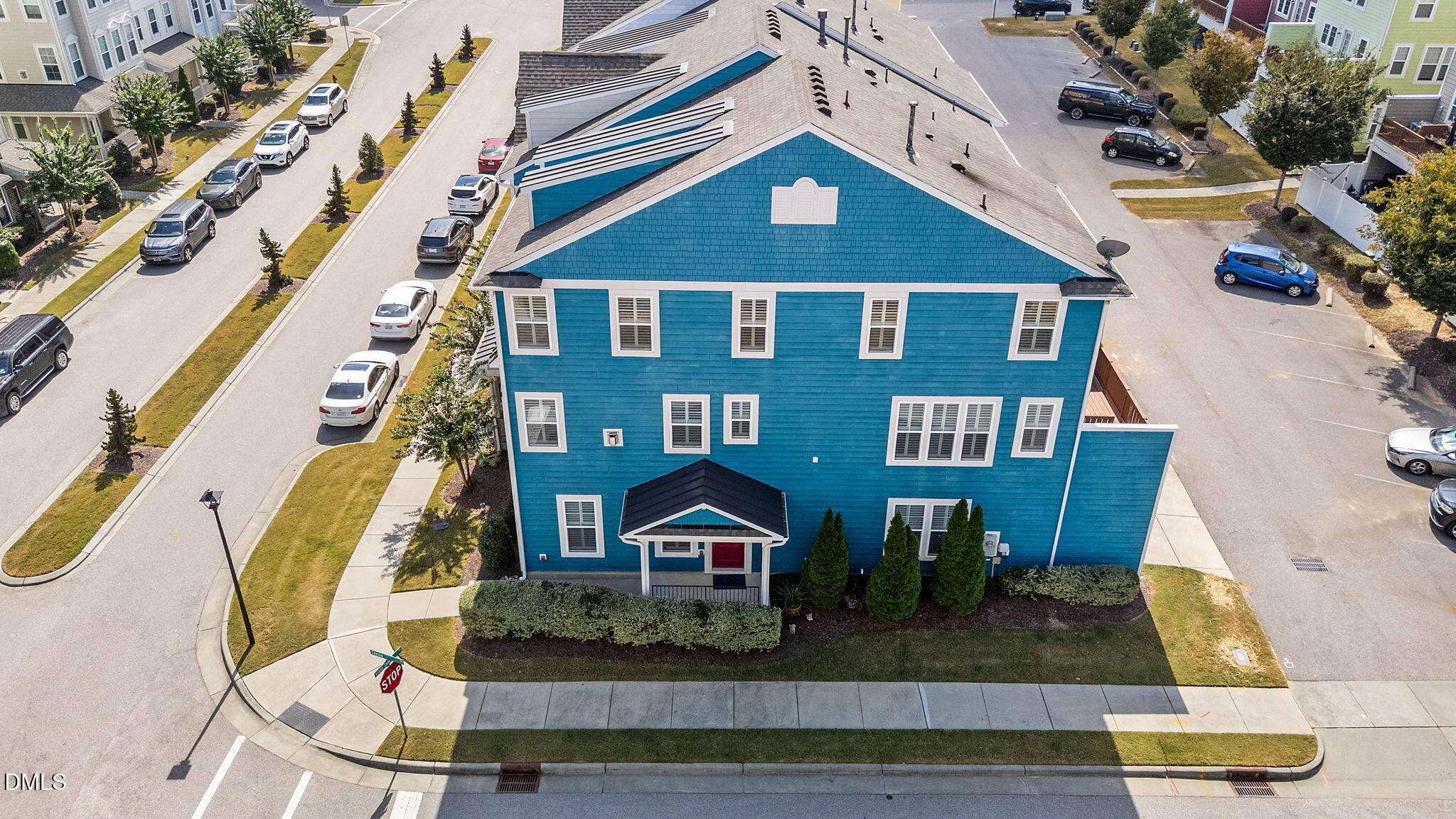 Apex, North Carolina, 27502, United States, 4 Bedrooms Bedrooms, ,4 BathroomsBathrooms,Residential,For Sale,1956835