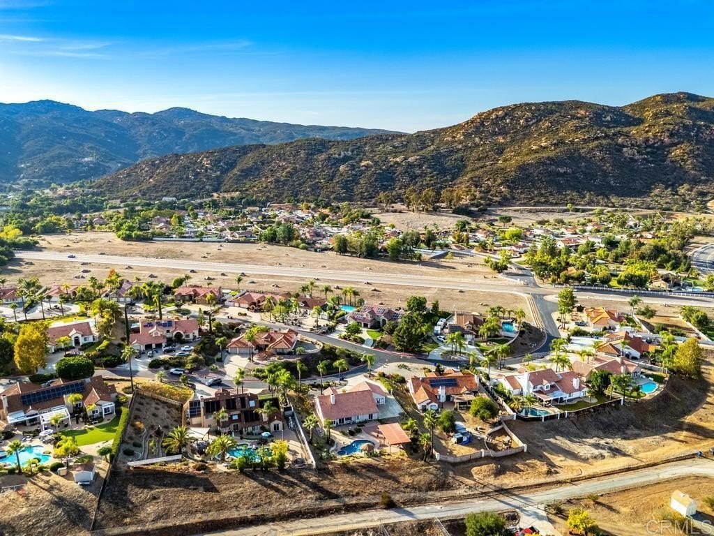 Alpine, California, 91901, United States, 4 Bedrooms Bedrooms, ,3 BathroomsBathrooms,Residential,For Sale,1991571