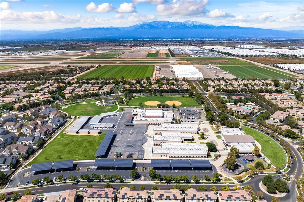 Chino, California, 91708, United States, 2 Bedrooms Bedrooms, ,3 BathroomsBathrooms,Residential,For Sale,1932480