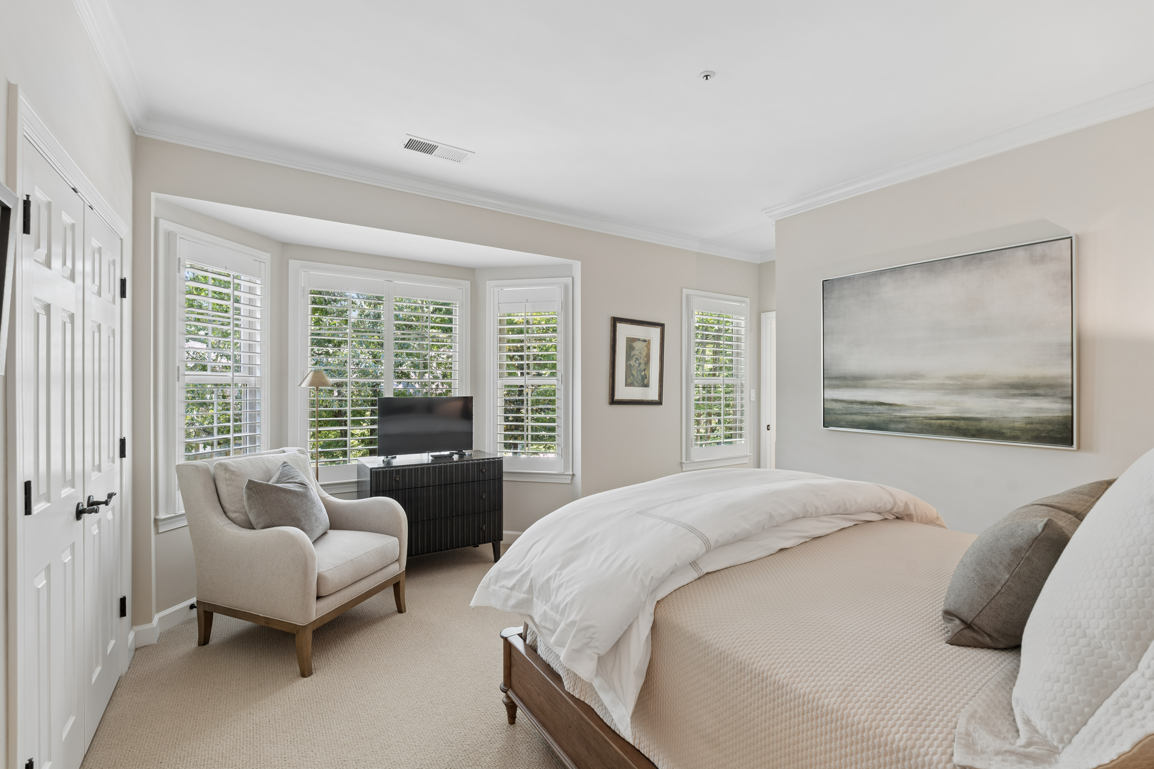  Carefully Curated End Unit Townhome in the Heart of Brookhaven - 物件實景