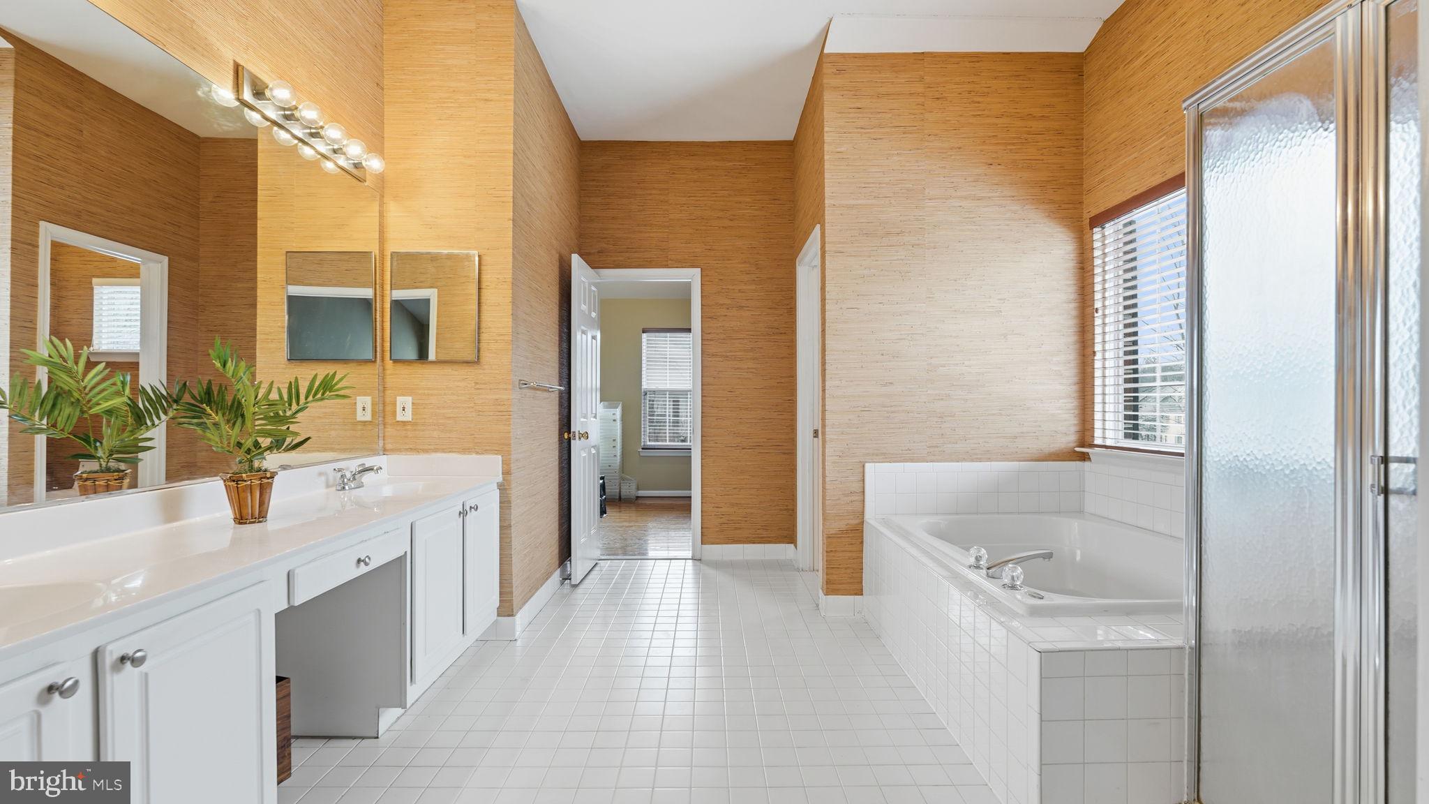 Lorton, Virginia, 22079, United States, 4 Bedrooms Bedrooms, ,3 BathroomsBathrooms,Residential,For Sale,2005654