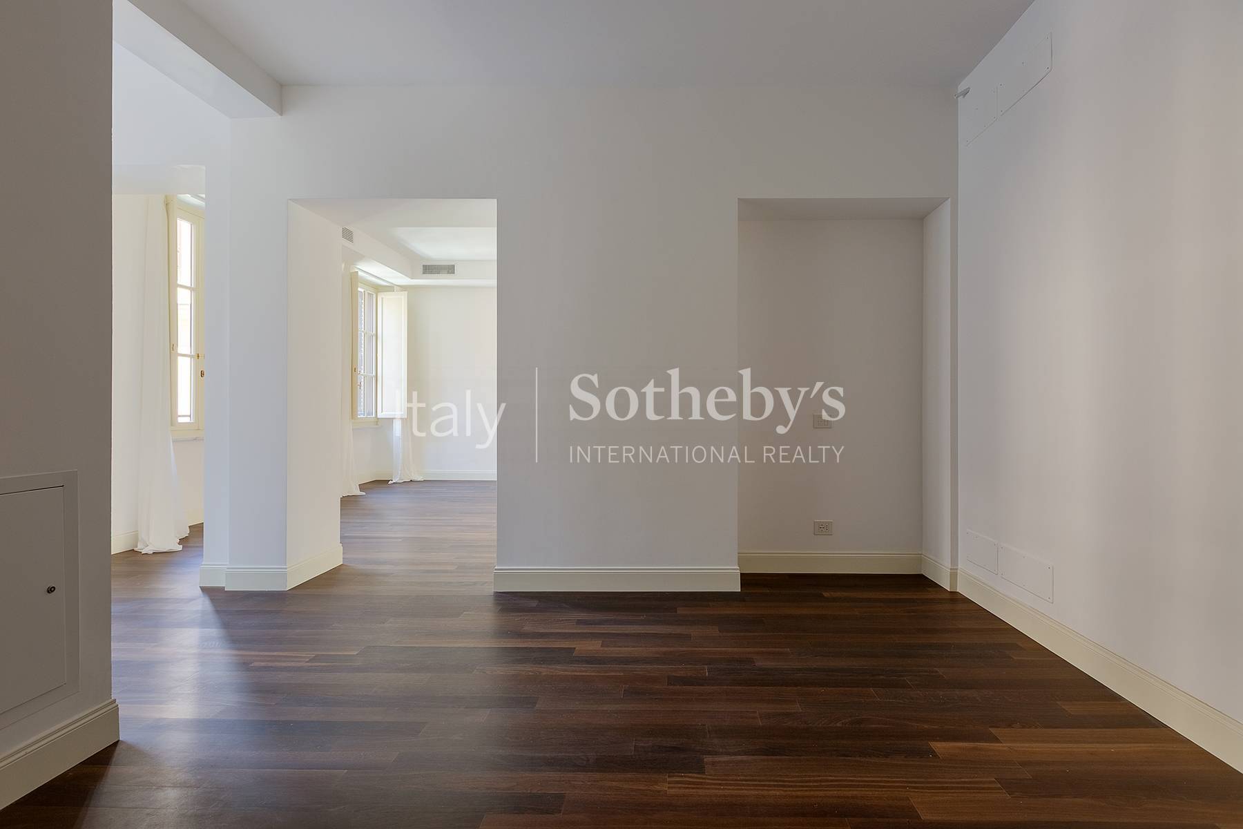  Prestigious Apartment with Terrace in the historic center - 物件實景