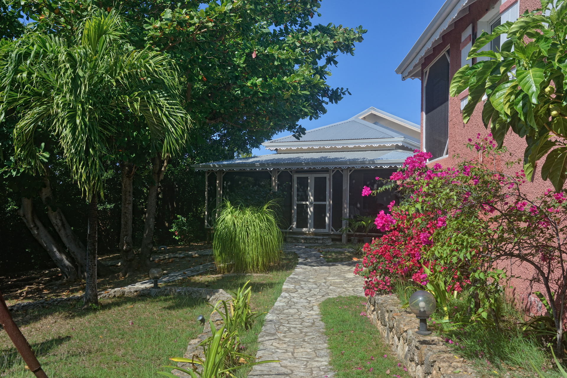  4 Bedroom Villa with Guesthouse - 物件實景