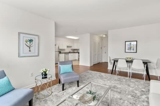 Newton, Massachusetts, 02467, United States, 1 Bedroom Bedrooms, ,1 BathroomBathrooms,Residential,For Sale,1911739