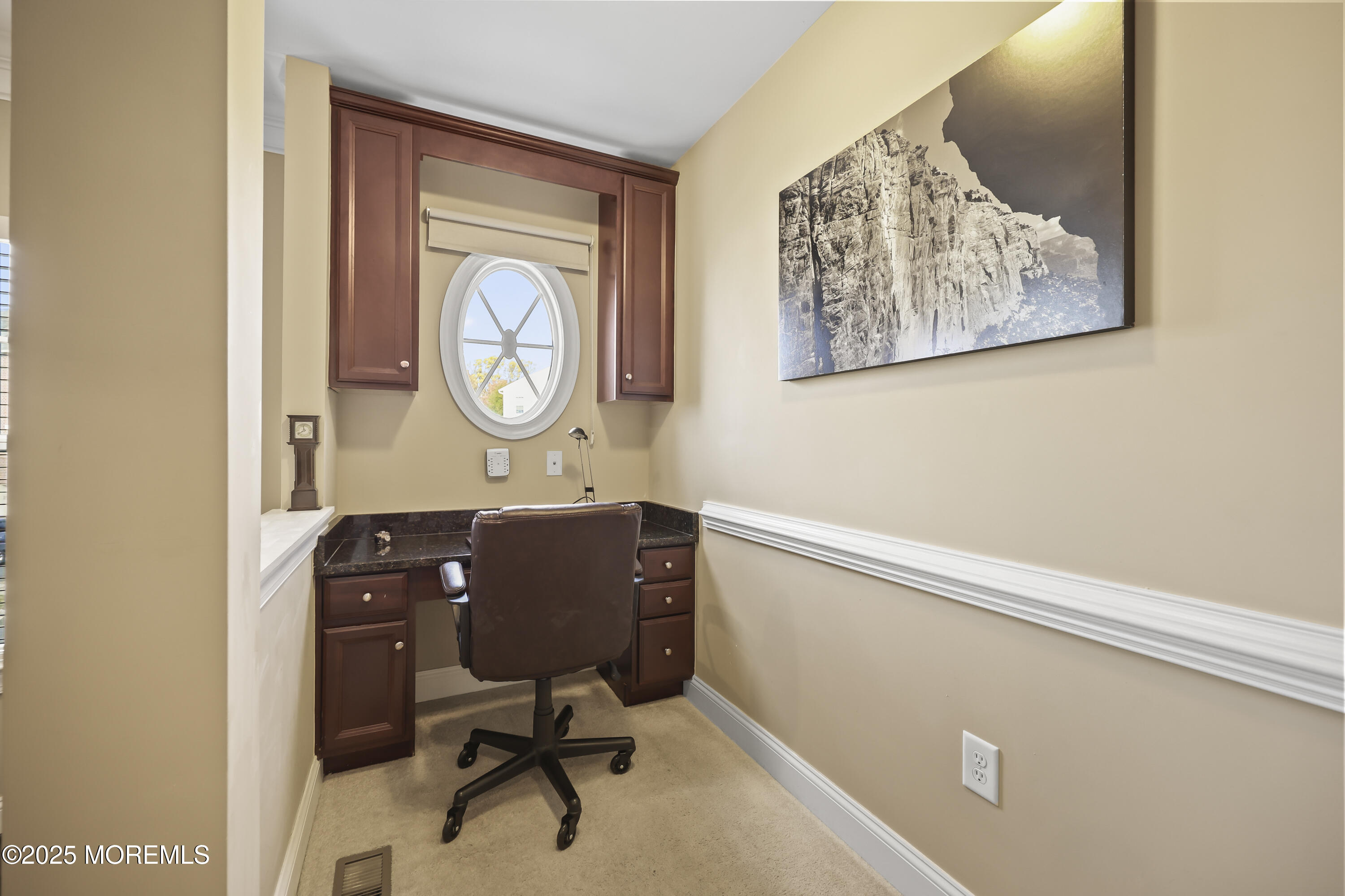 Middletown, New Jersey, 07748, United States, 3 Bedrooms Bedrooms, ,3 BathroomsBathrooms,Residential,For Sale,1989019