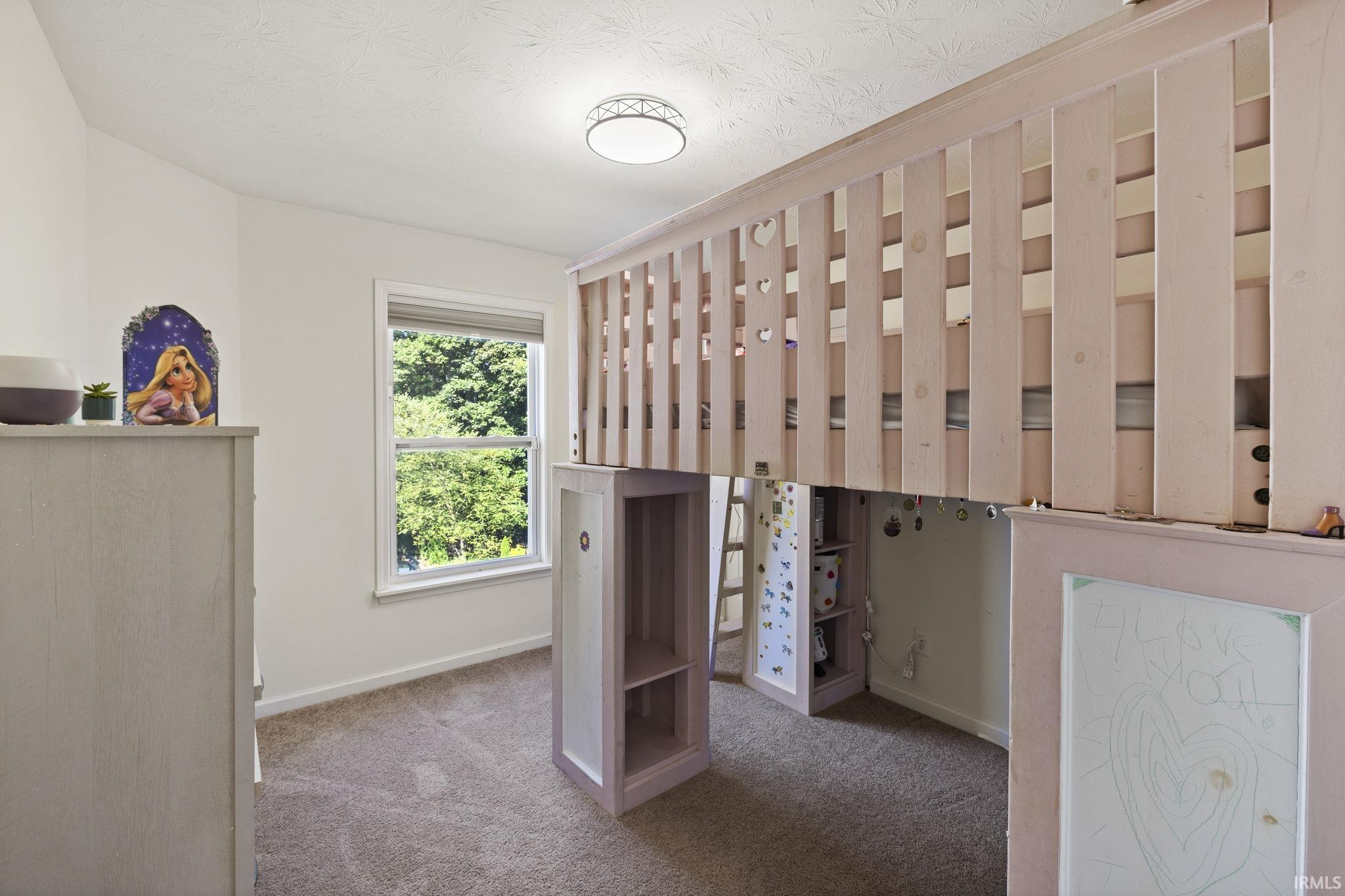 Bloomington, Indiana, 47404, United States, 5 Bedrooms Bedrooms, ,4 BathroomsBathrooms,Residential,For Sale,1979939