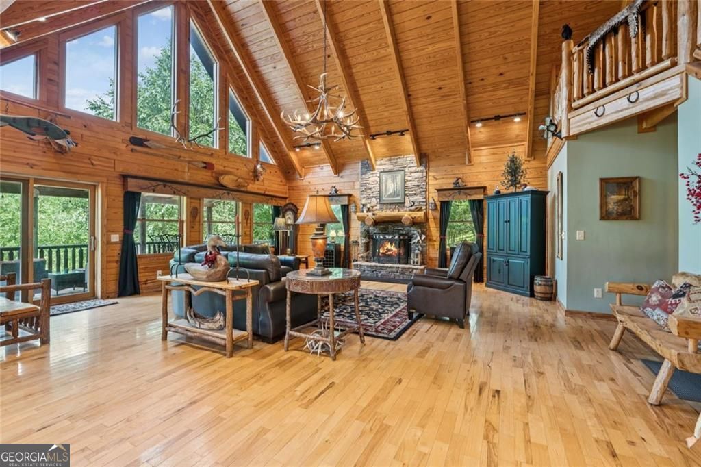 Morganton, Georgia, 30560, United States, 3 Bedrooms Bedrooms, ,3 BathroomsBathrooms,Residential,For Sale,1905376