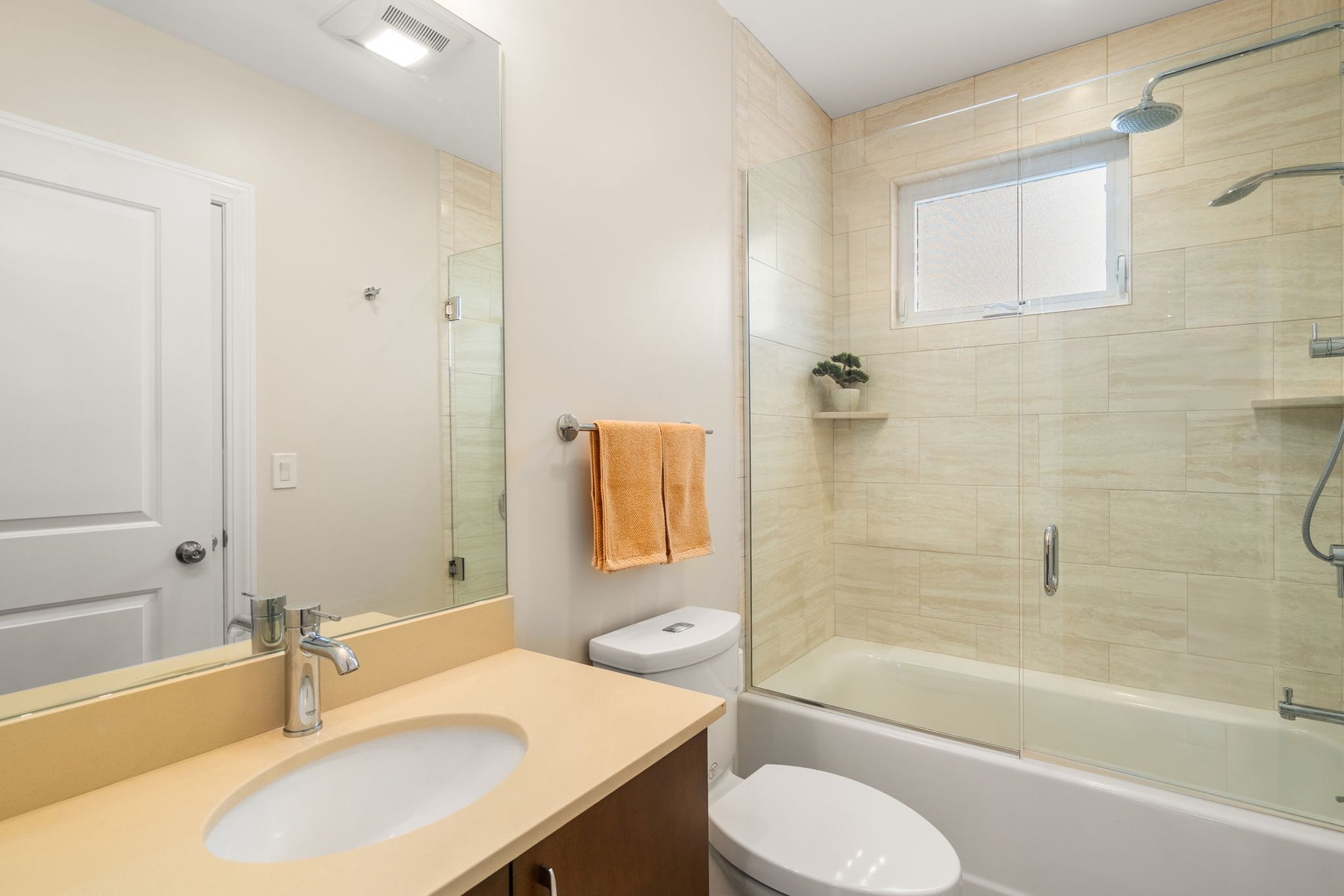  16 York Terrace, Brookline, MA, 02446 - 物件實景