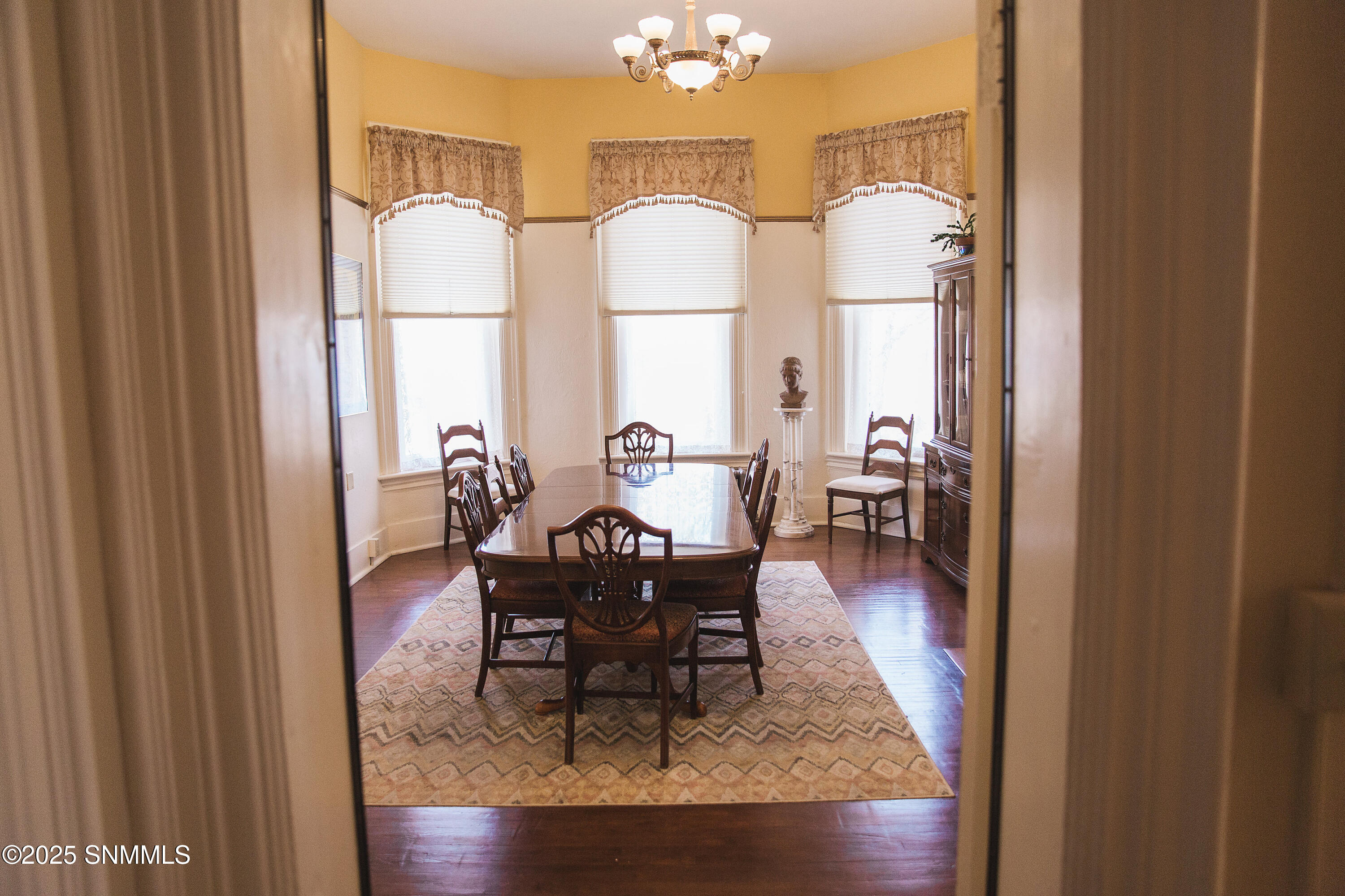 Silver City, New Mexico, 88061, United States, 5 Bedrooms Bedrooms, ,6 BathroomsBathrooms,Residential,For Sale,1986302