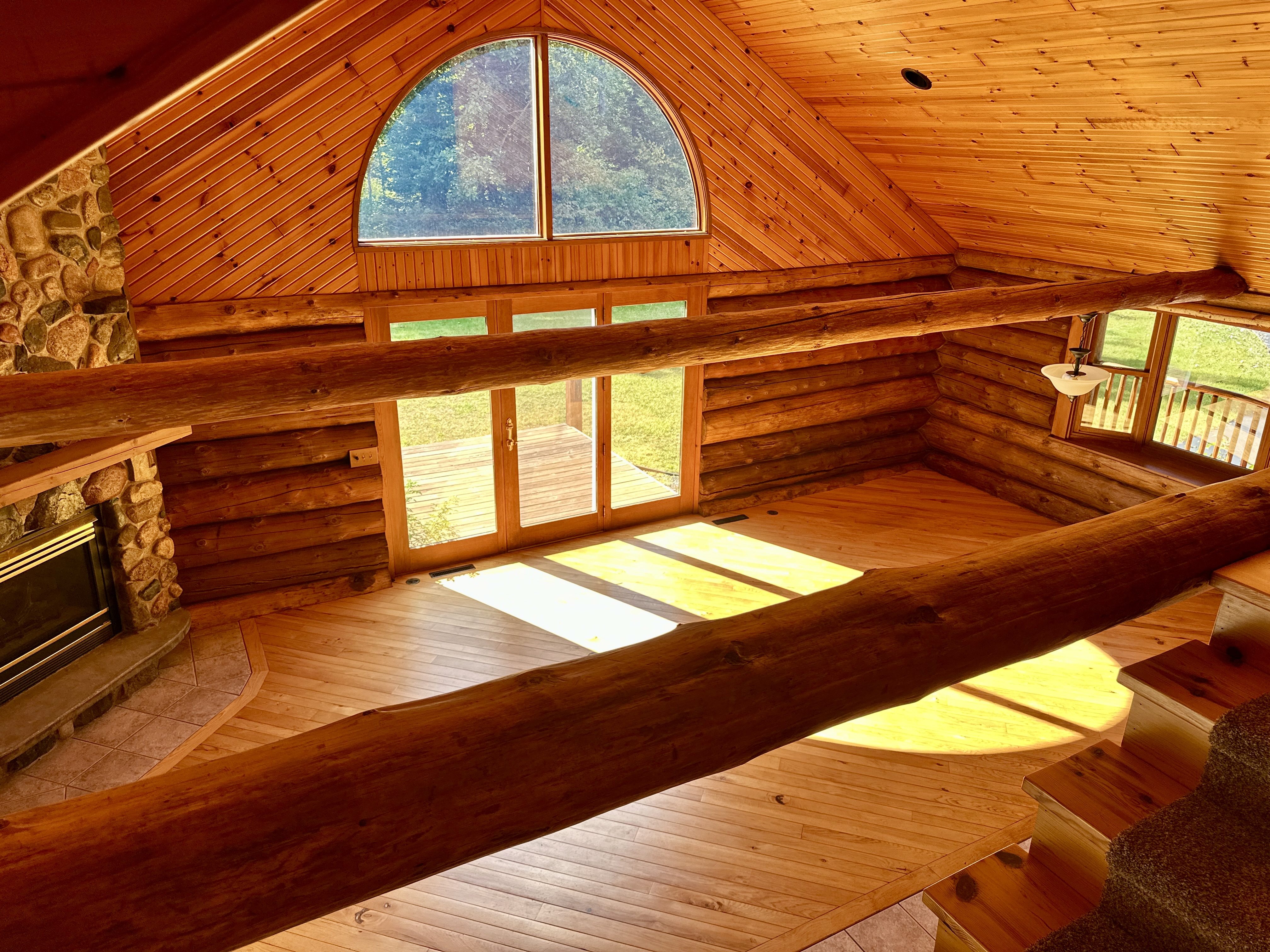 Tomahawk, Wisconsin, 54487, United States, 2 Bedrooms Bedrooms, ,2 BathroomsBathrooms,Residential,For Sale,1975533