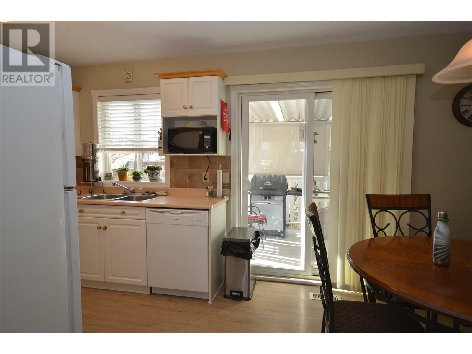 VERNON, British Columbia, V1T 8N5, CA, 3 Bedrooms Bedrooms, ,2 BathroomsBathrooms,Residential,For Sale,1838513