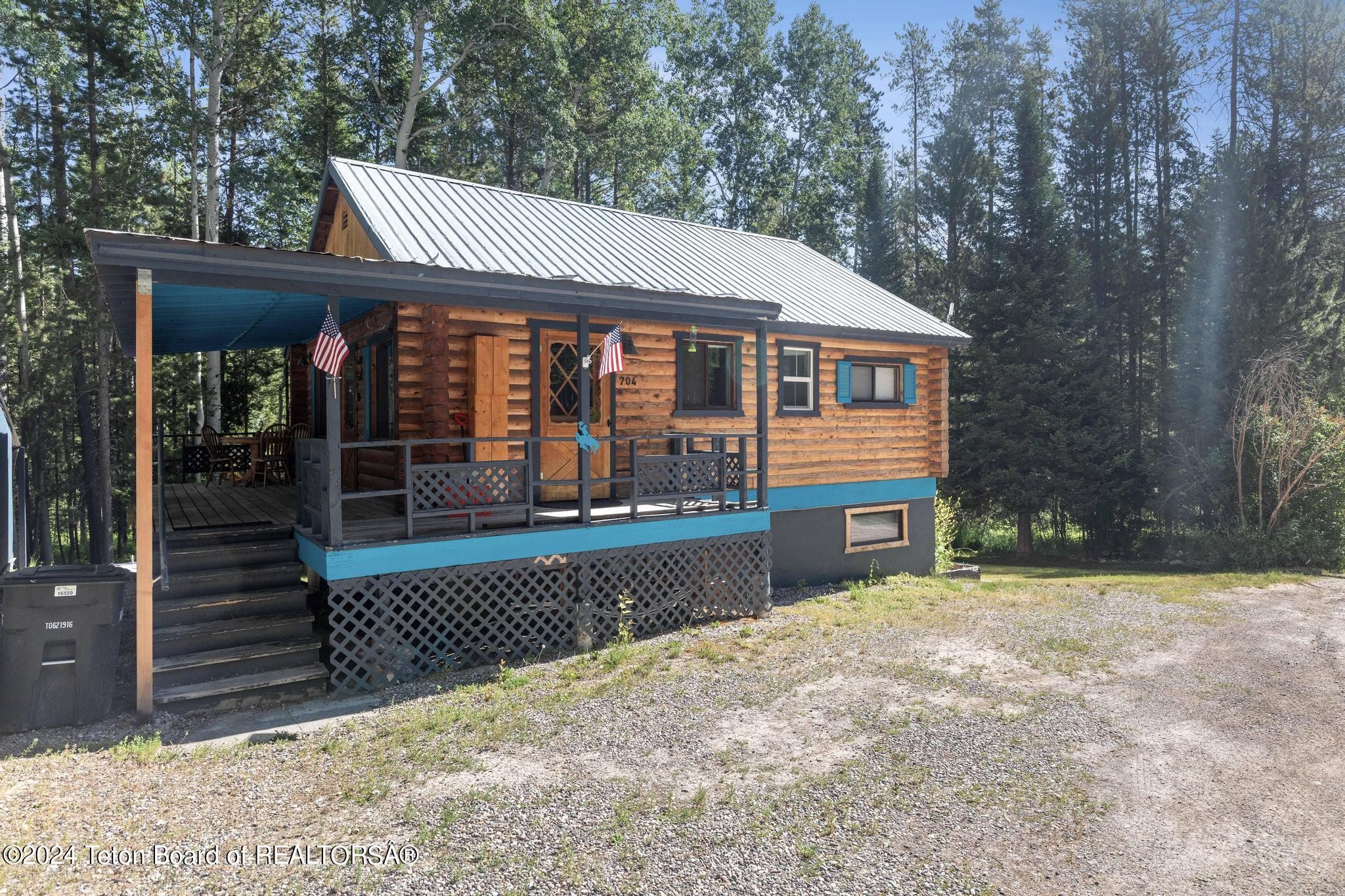 Alpine, Wyoming, 83128, United States, 2 Bedrooms Bedrooms, ,2 BathroomsBathrooms,Residential,For Sale,1922054