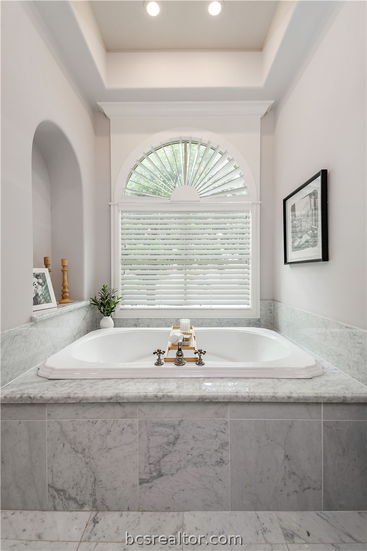 Bryan, Texas, 77802, United States, 4 Bedrooms Bedrooms, ,6 BathroomsBathrooms,Residential,For Sale,2037788