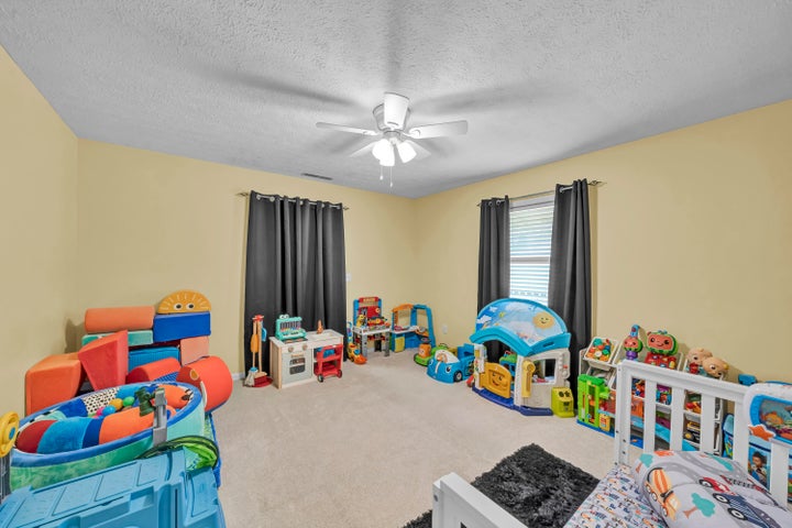 Vanceburg, Kentucky, 41179, United States, 4 Bedrooms Bedrooms, ,2 BathroomsBathrooms,Residential,For Sale,1984182