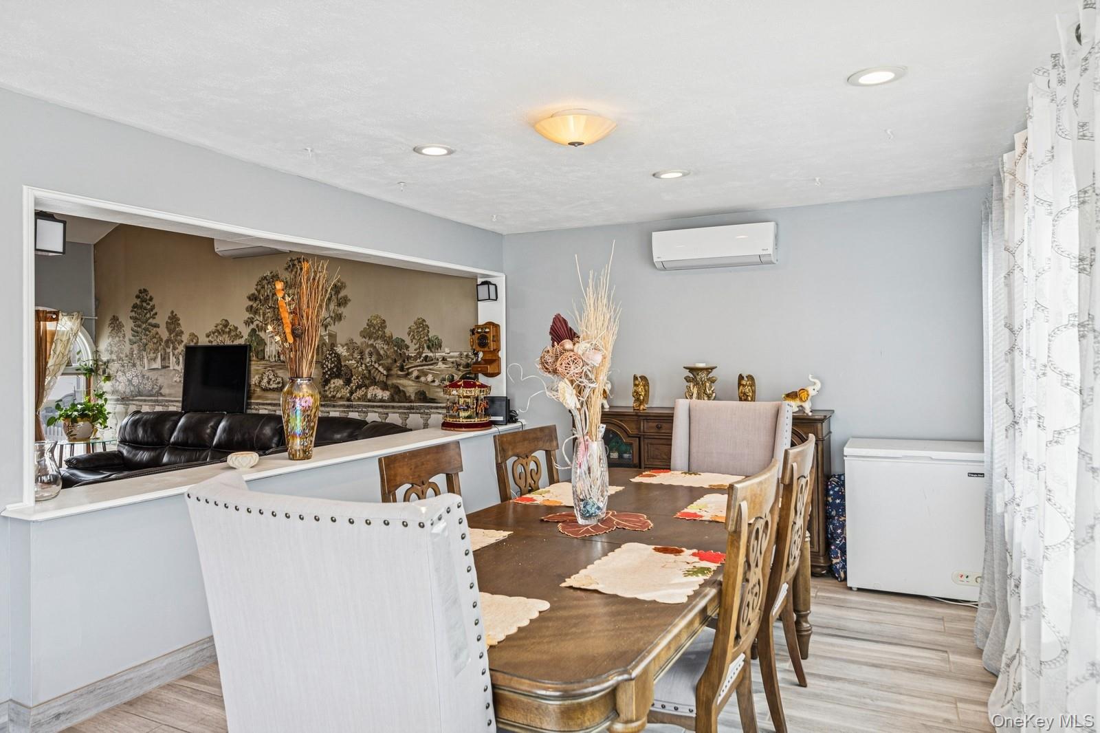 Massapequa Park, New York, 11762, United States, 3 Bedrooms Bedrooms, ,4 BathroomsBathrooms,Residential,For Sale,1941074