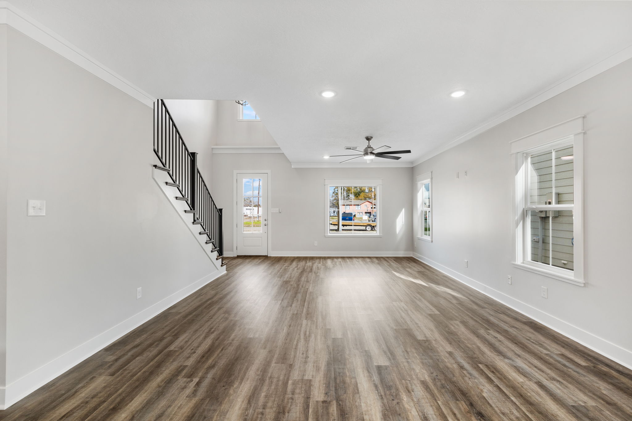 Lake Charles, Louisiana, 70601, United States, 16 Bedrooms Bedrooms, ,12 BathroomsBathrooms,Residential,For Sale,1983862