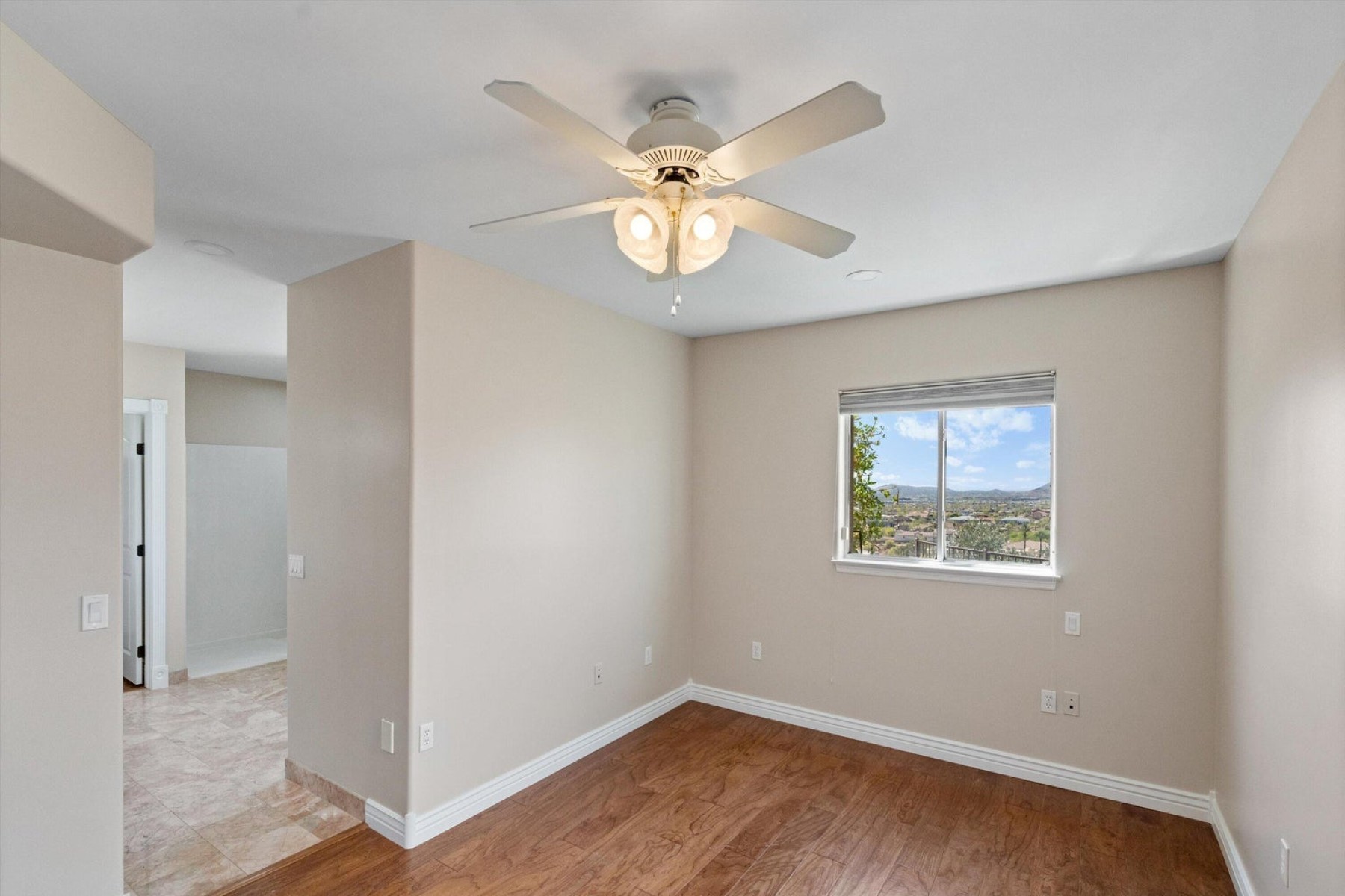  619 E Briles Road ¦Phoenix, AZ - 物件實景