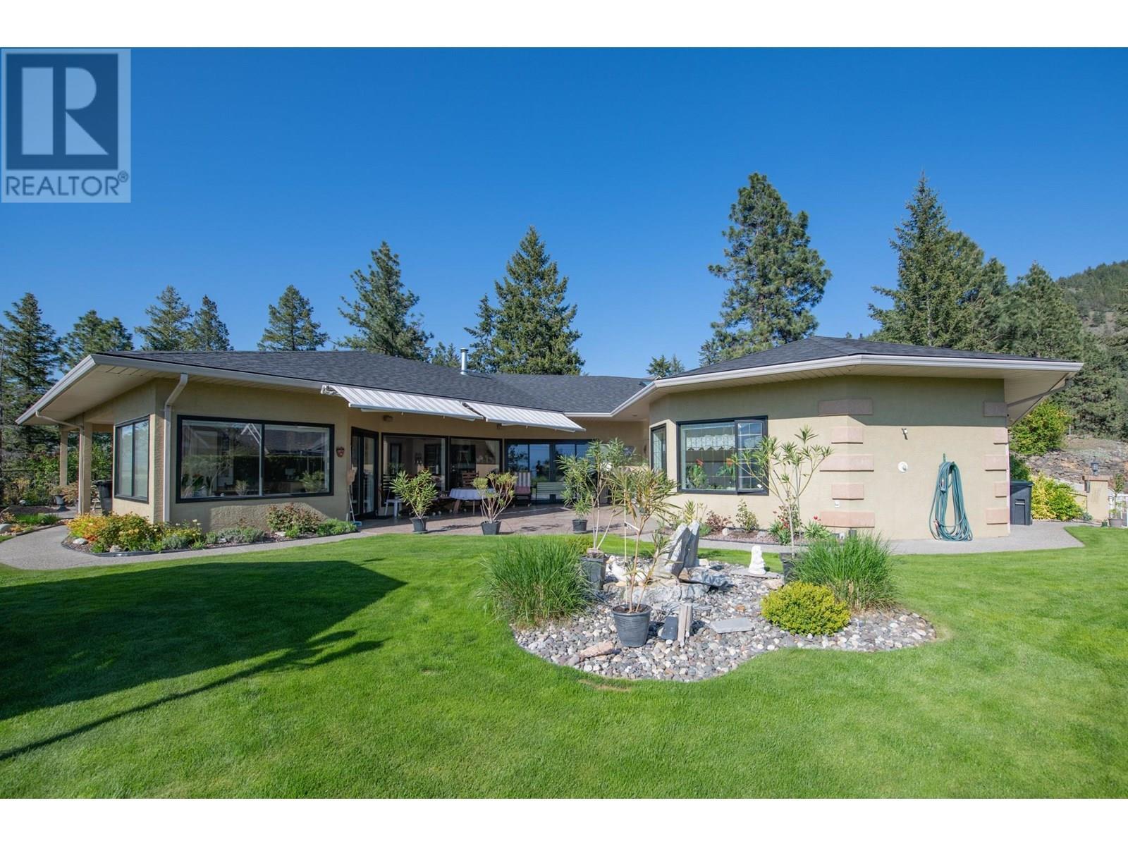 VERNON, British Columbia, V1H 1E8, CA, 3 Bedrooms Bedrooms, ,2 BathroomsBathrooms,Residential,For Sale,1948315