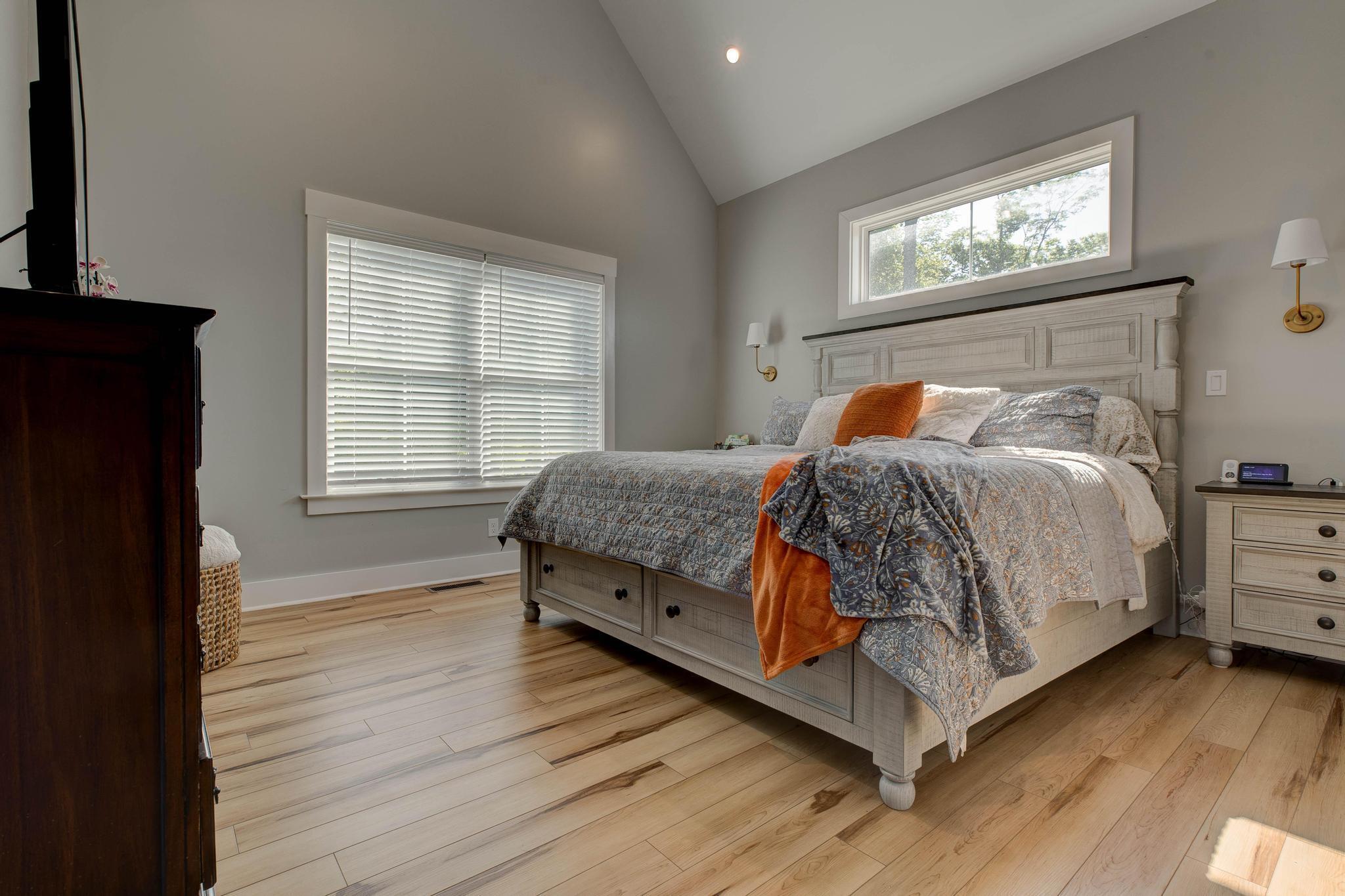 Richmond, Kentucky, 40475, United States, 4 Bedrooms Bedrooms, ,6 BathroomsBathrooms,Residential,For Sale,1971513