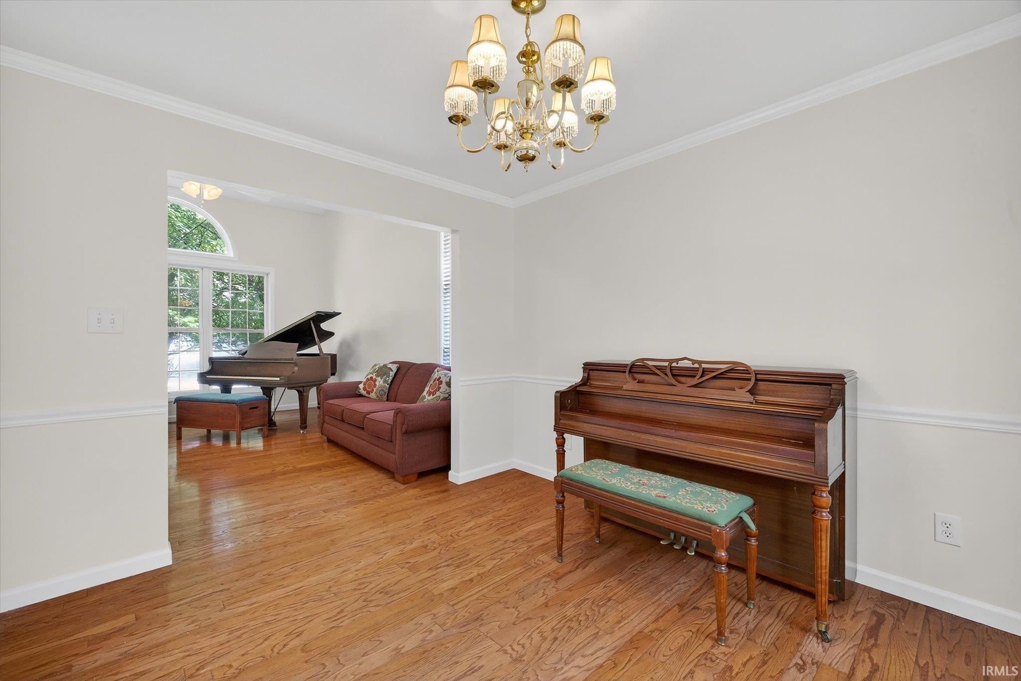 Bloomington, Indiana, 47401, United States, 5 Bedrooms Bedrooms, ,4 BathroomsBathrooms,Residential,For Sale,1921728