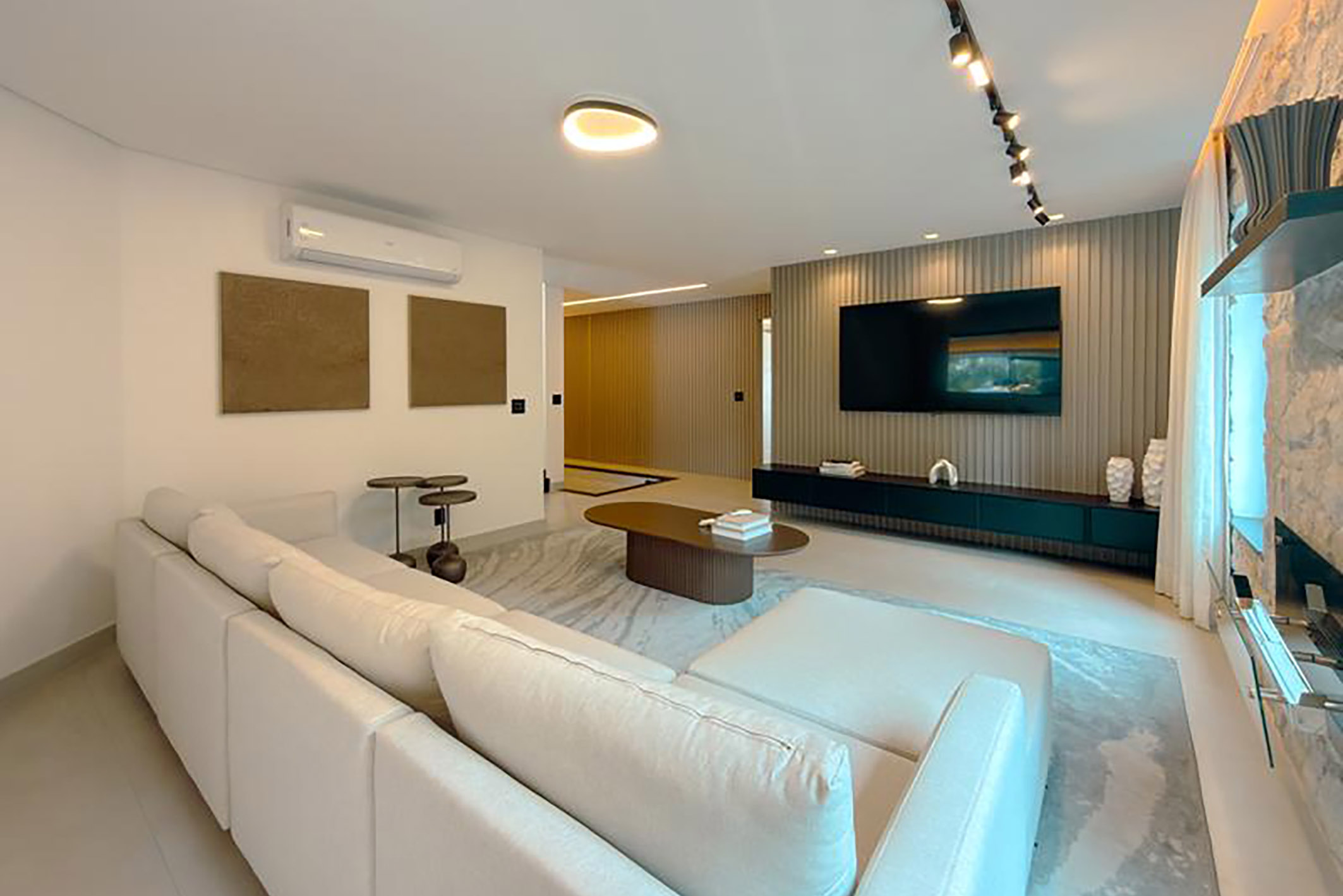 Contemporary canal-front residence with private yacht dock in Porto Bracuhy - 物件實景