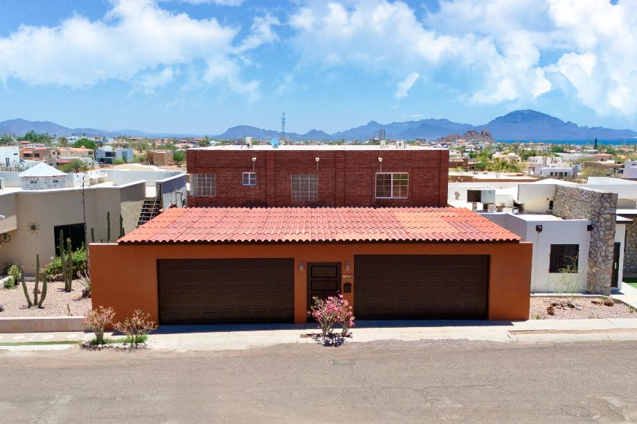 Guaymas, Sonora, 85506, Mexico, 4 Bedrooms Bedrooms, ,2 BathroomsBathrooms,Residential,For Sale,1918784