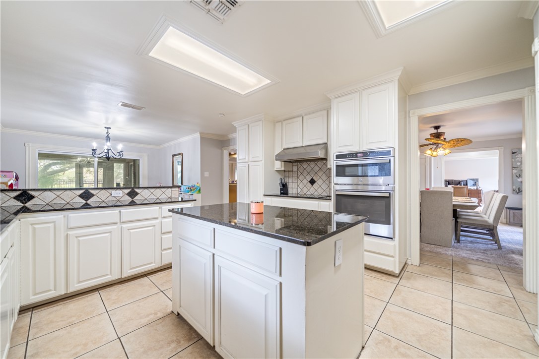 Corpus Christi, Texas, 78413, United States, 5 Bedrooms Bedrooms, ,5 BathroomsBathrooms,Residential,For Sale,1998371