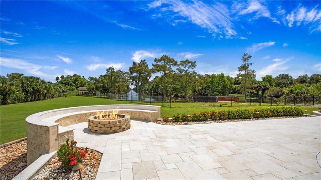 780 25th St SW, Naples, Florida, 34117, United States, 6 Bedrooms Bedrooms, ,5 BathroomsBathrooms,Residential,For Sale,780 25th St SW,1606659