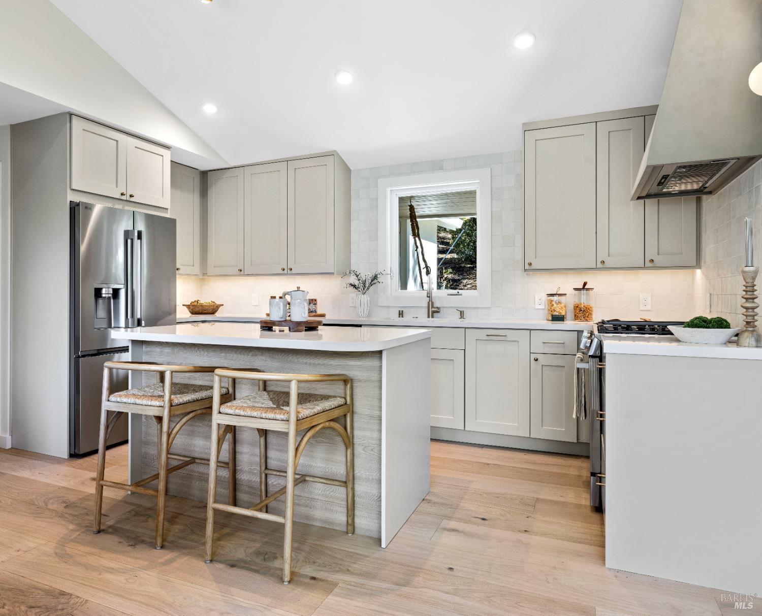 Sonoma, California, 95476, United States, 3 Bedrooms Bedrooms, ,3 BathroomsBathrooms,Residential,For Sale,1976344