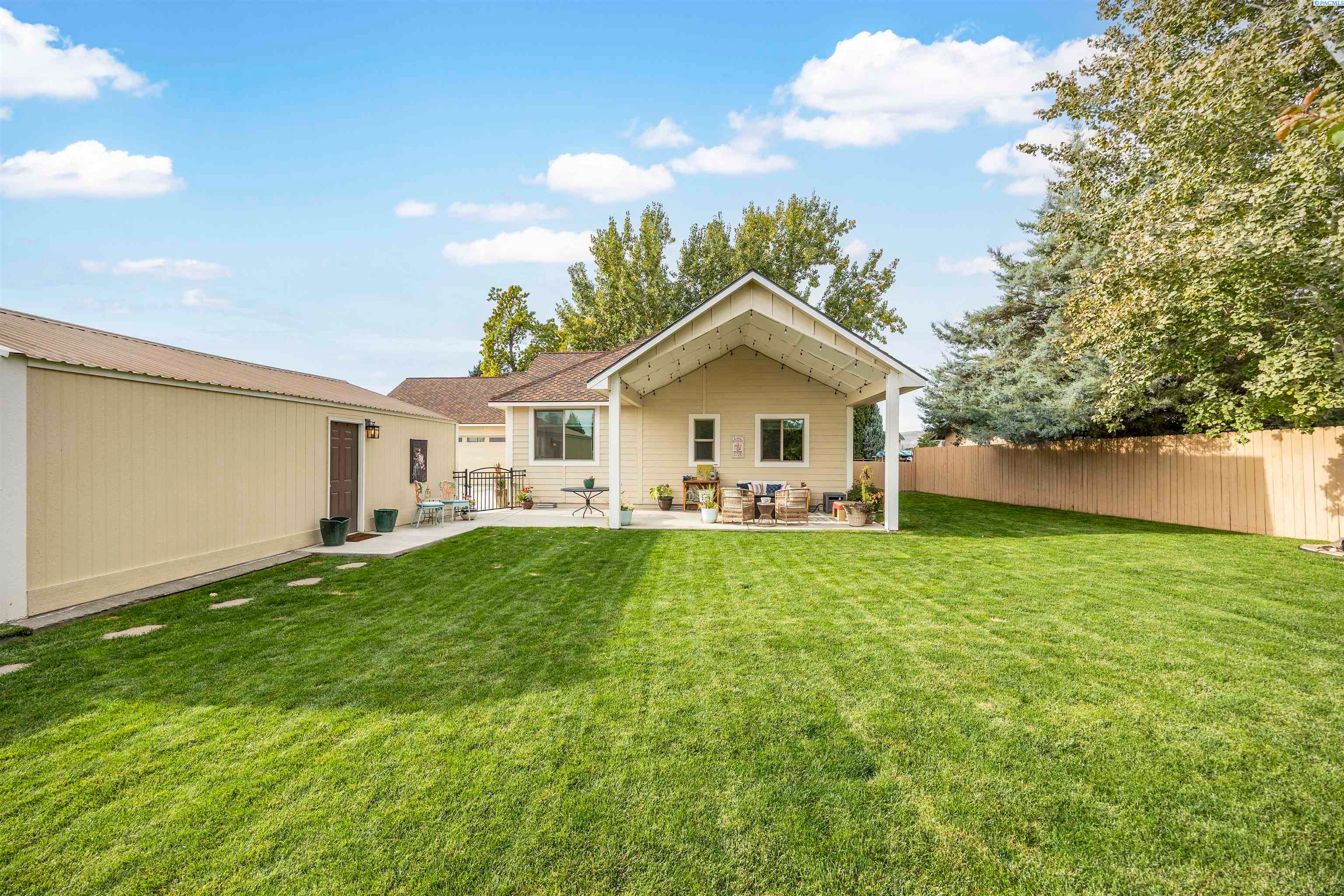 Pasco, Washington, 99301, United States, 3 Bedrooms Bedrooms, ,3 BathroomsBathrooms,Residential,For Sale,1981620