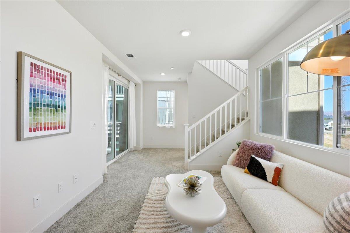 Newark, California, 94560, United States, 4 Bedrooms Bedrooms, ,4 BathroomsBathrooms,Residential,For Sale,1926207