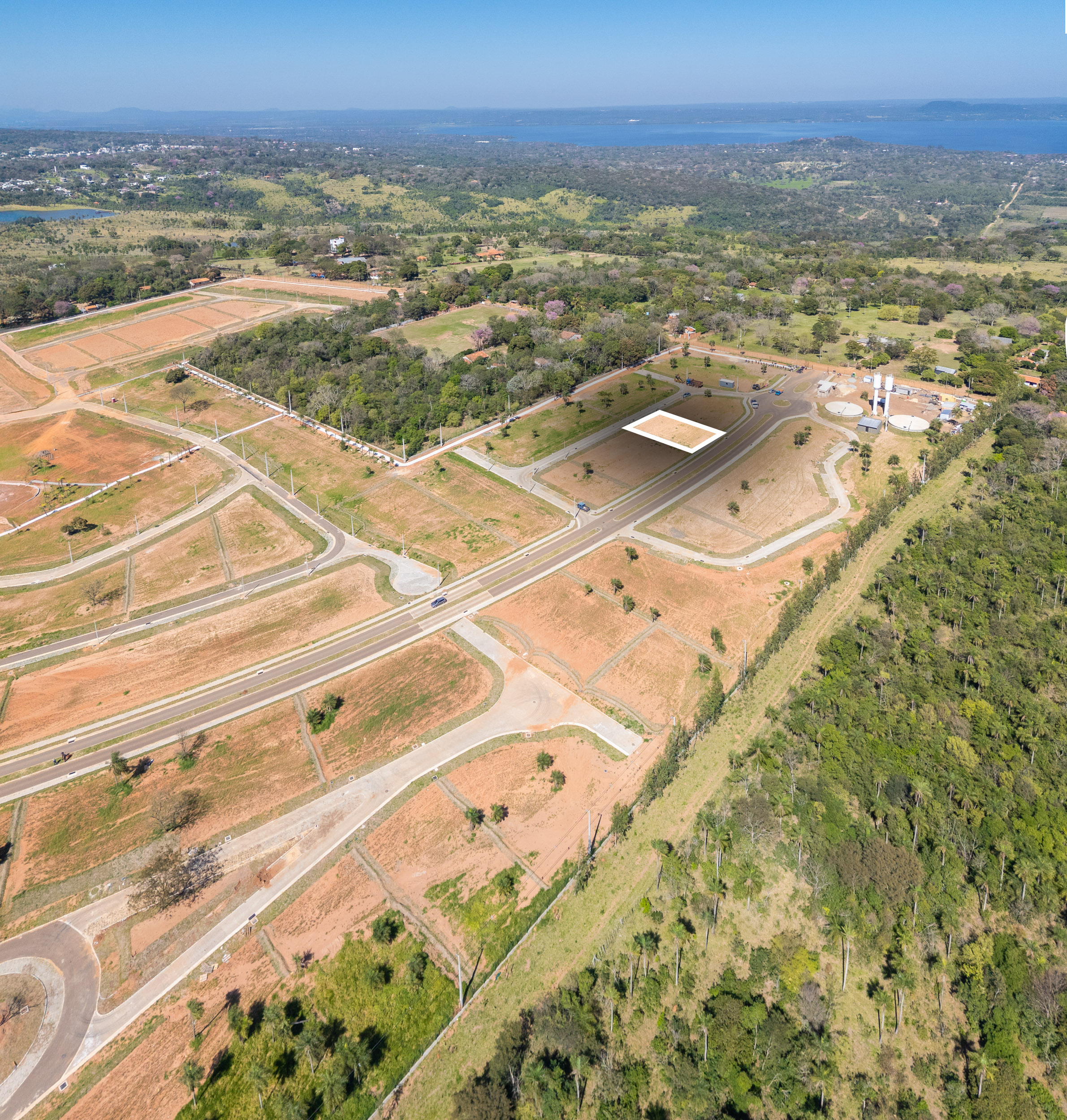  Elevated Lot in AquaBrava Gated Community - 物件實景