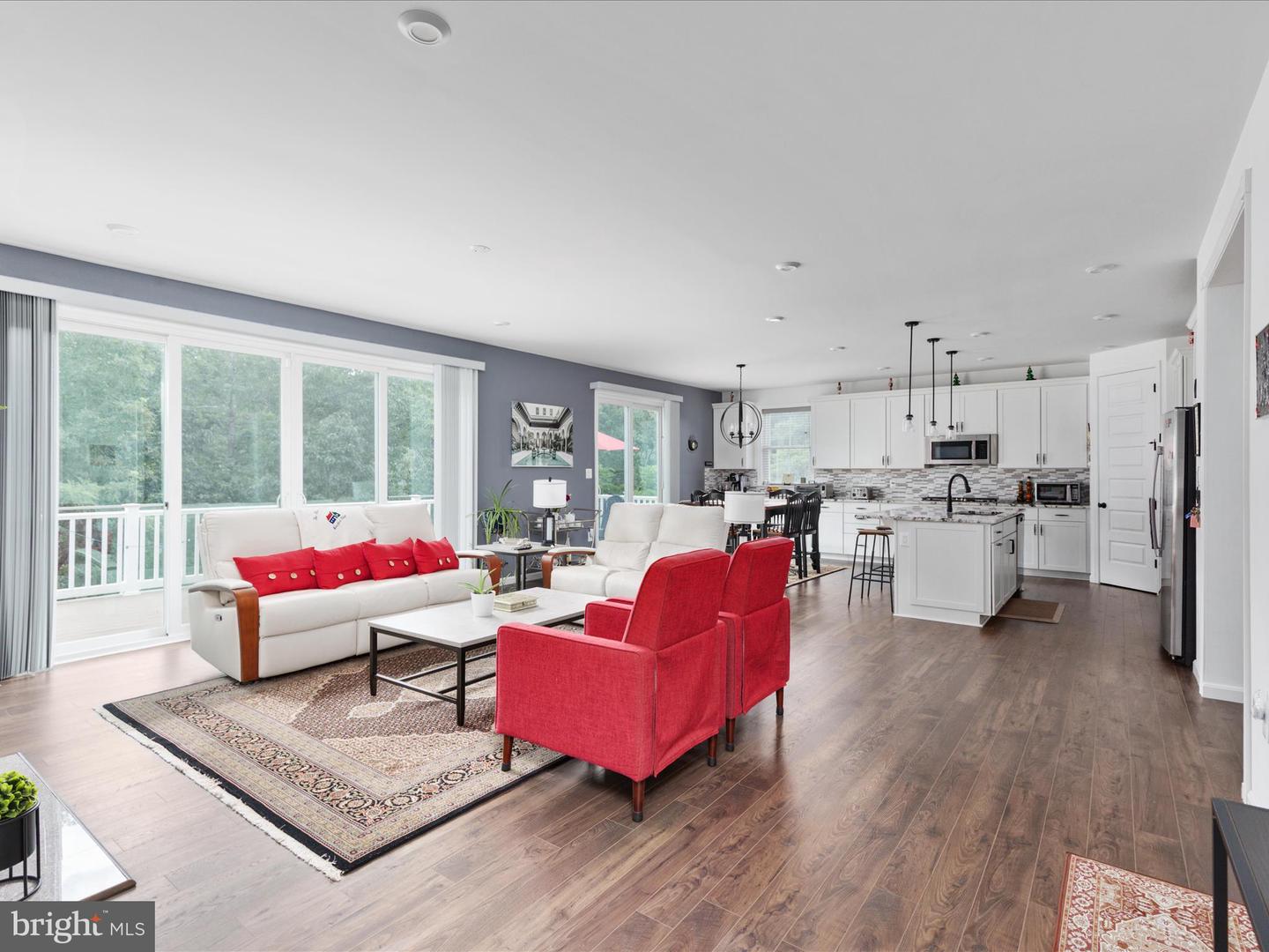 Winchester, Virginia, 22602, United States, 5 Bedrooms Bedrooms, ,5 BathroomsBathrooms,Residential,For Sale,1913787