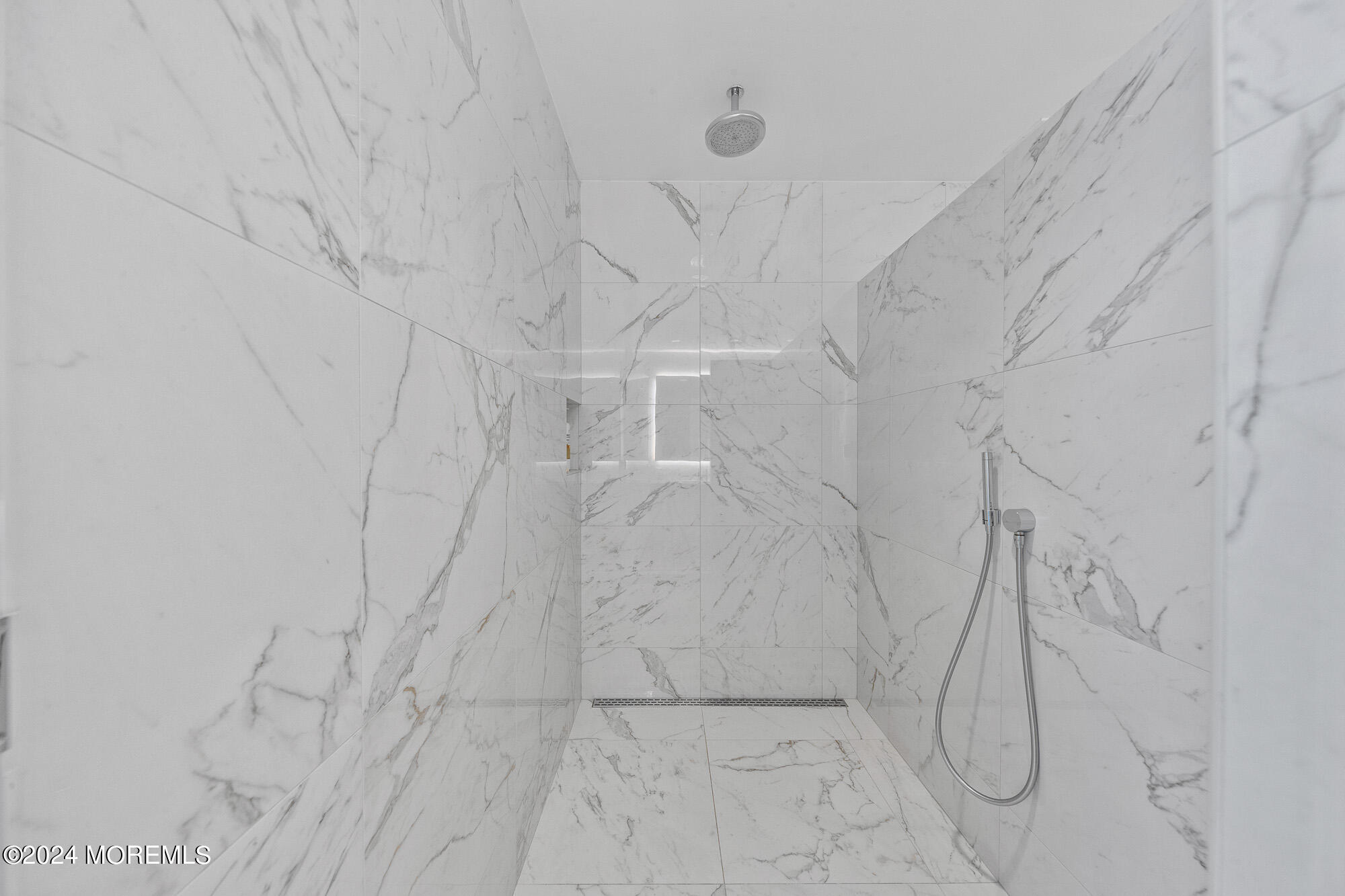 Asbury Park, New Jersey, 07712, United States, 3 Bedrooms Bedrooms, ,3 BathroomsBathrooms,Residential,For Sale,2003332