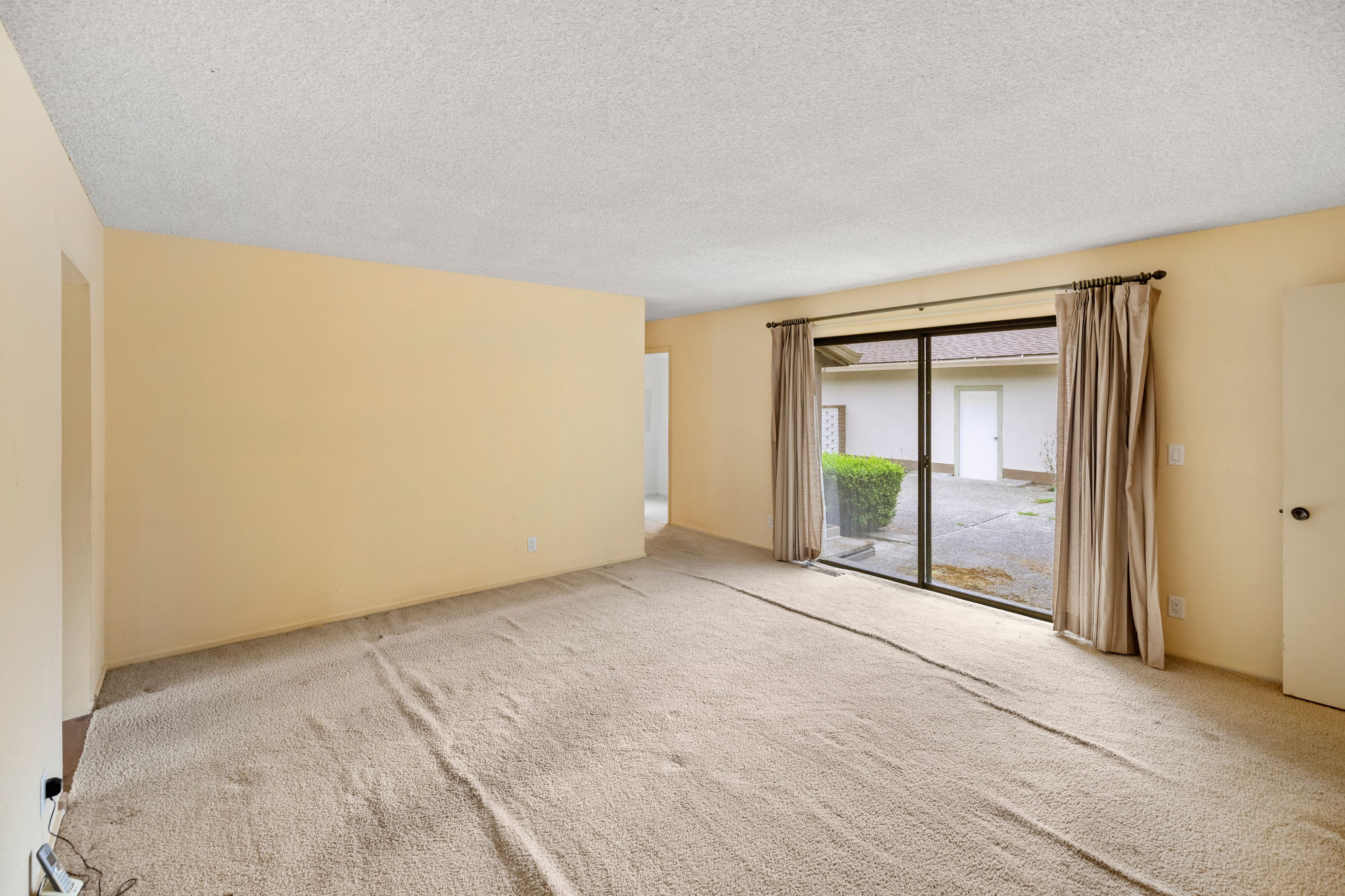  4355 Canada Court - 物件實景
