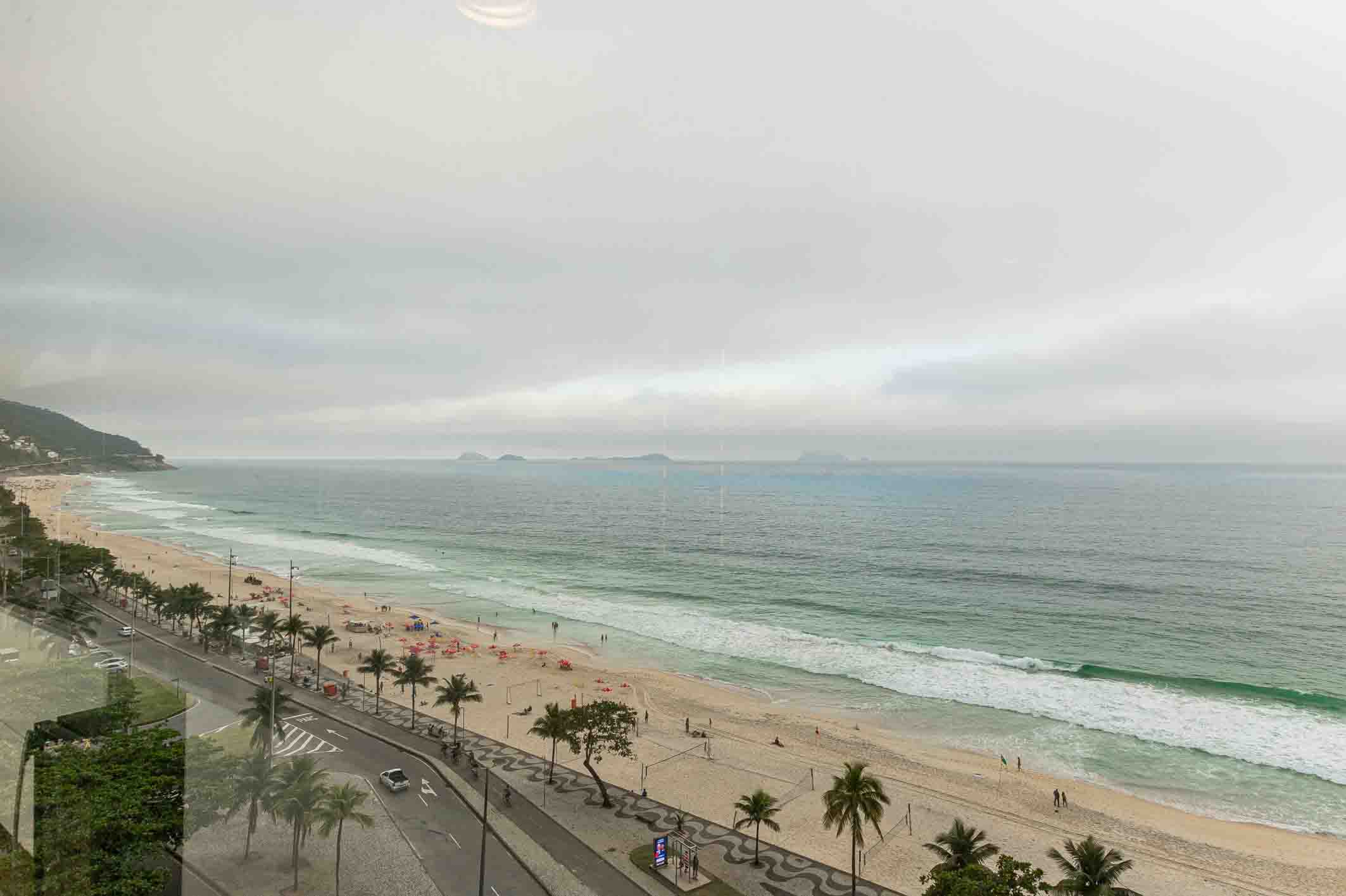  Renovated apartment with direct ocean views in São Conrado - 物件實景