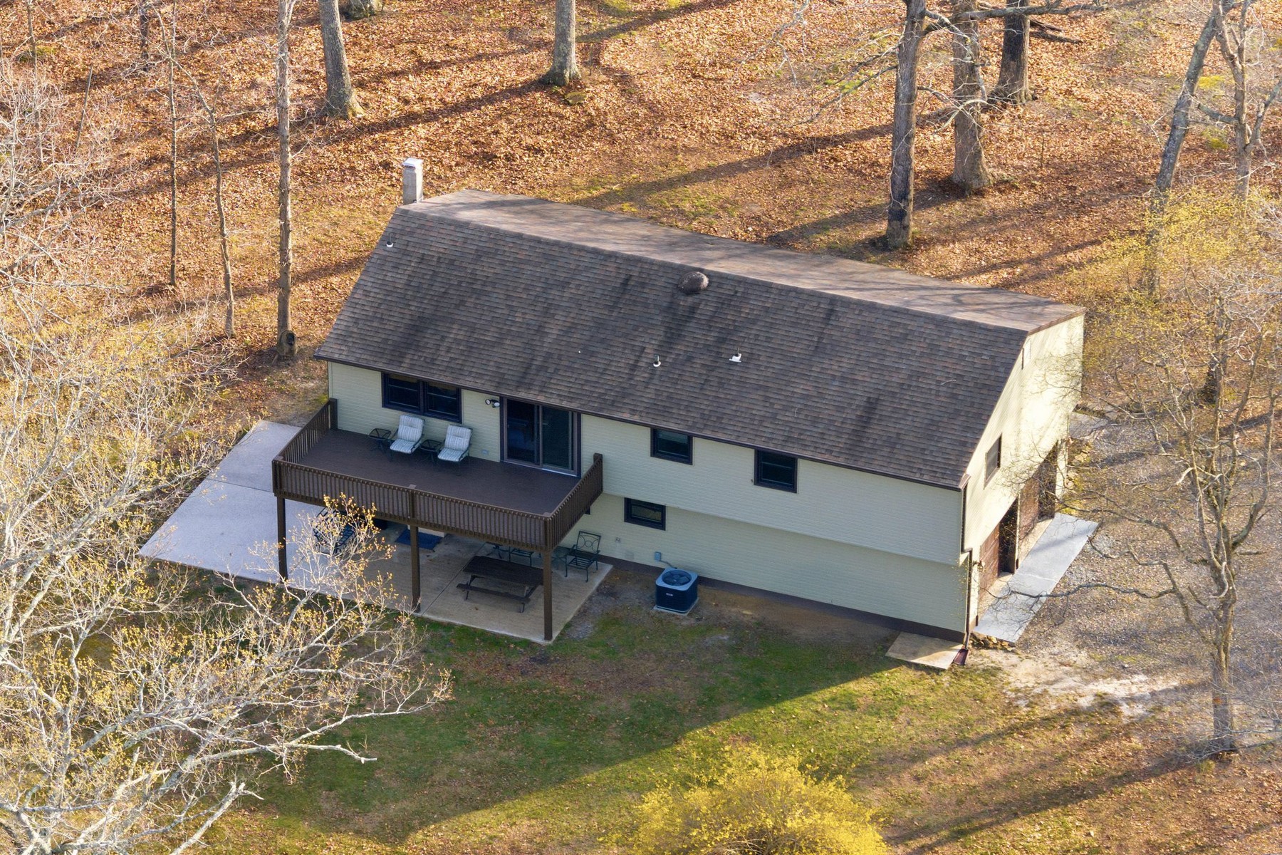  6311 Pine St - 物件實景