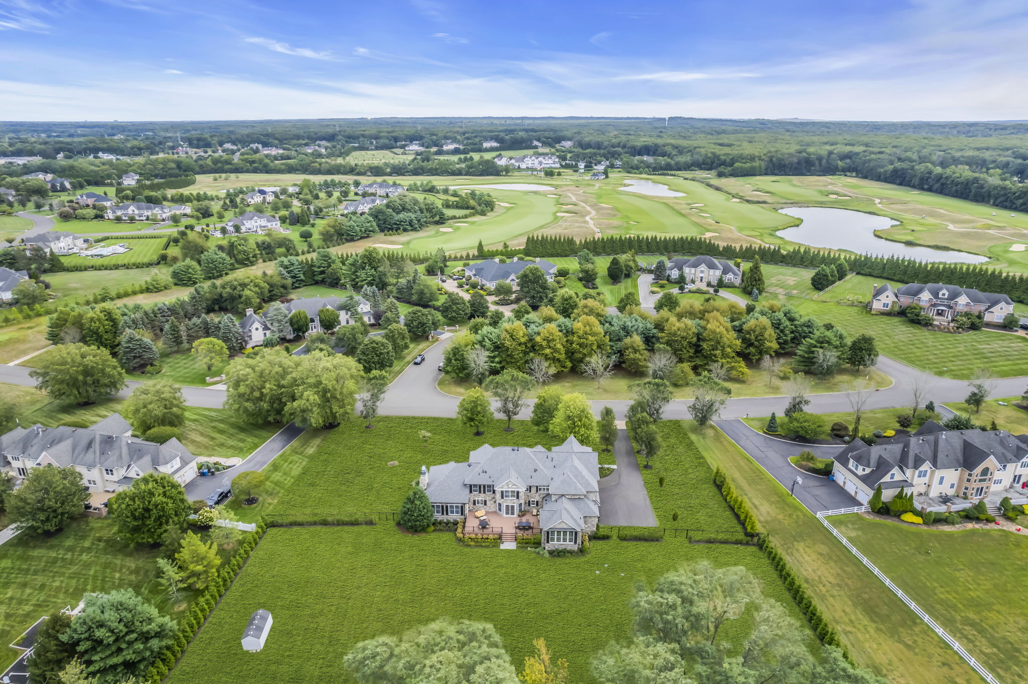  3 Bretwood Dr N - 物件實景