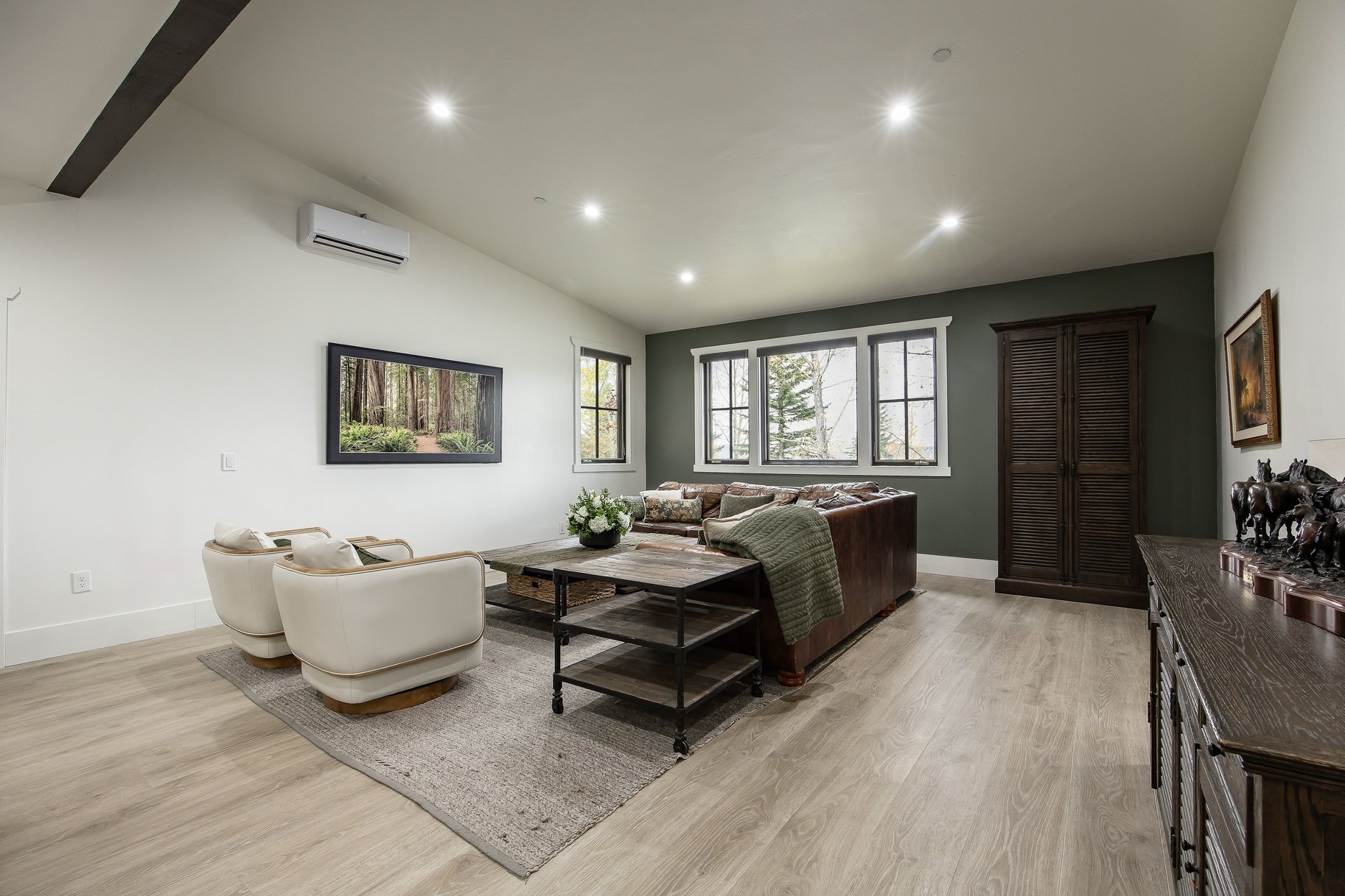 A RARE MODERN MOUNTAIN ESTATE WITH AN EXTRAORDINARY EQUESTRIAN FACILITY - 物件實景