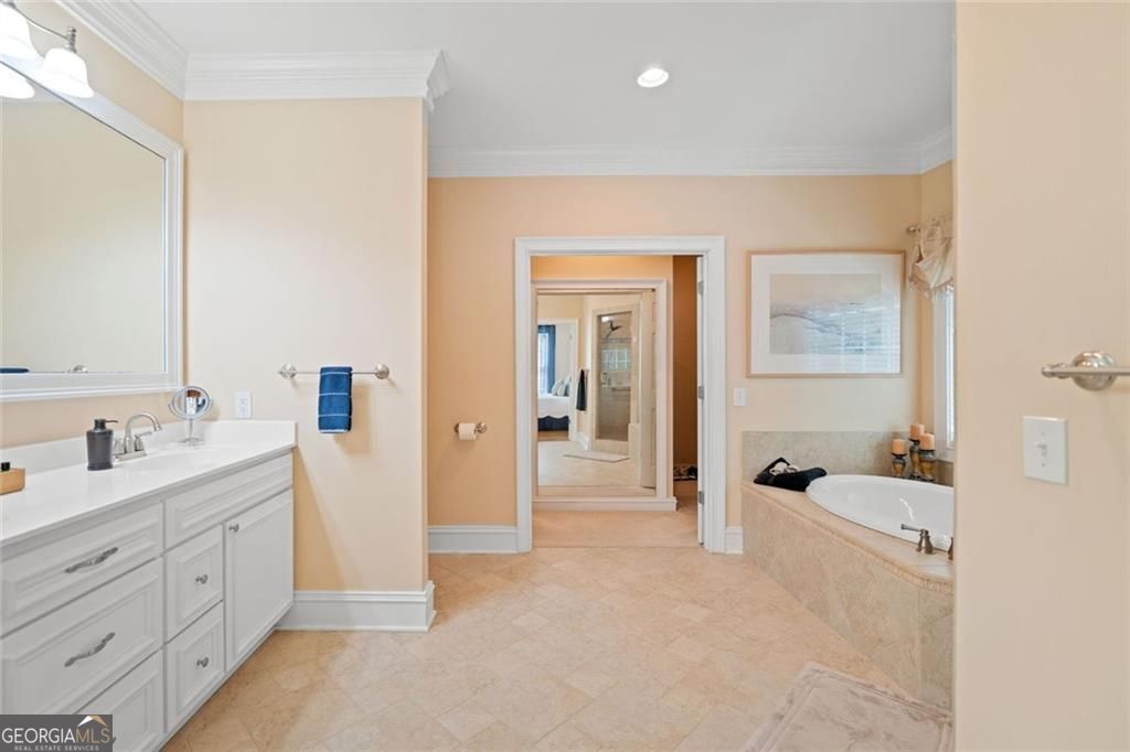 Canton, Georgia, 30114, United States, 4 Bedrooms Bedrooms, ,5 BathroomsBathrooms,Residential,For Sale,1880359