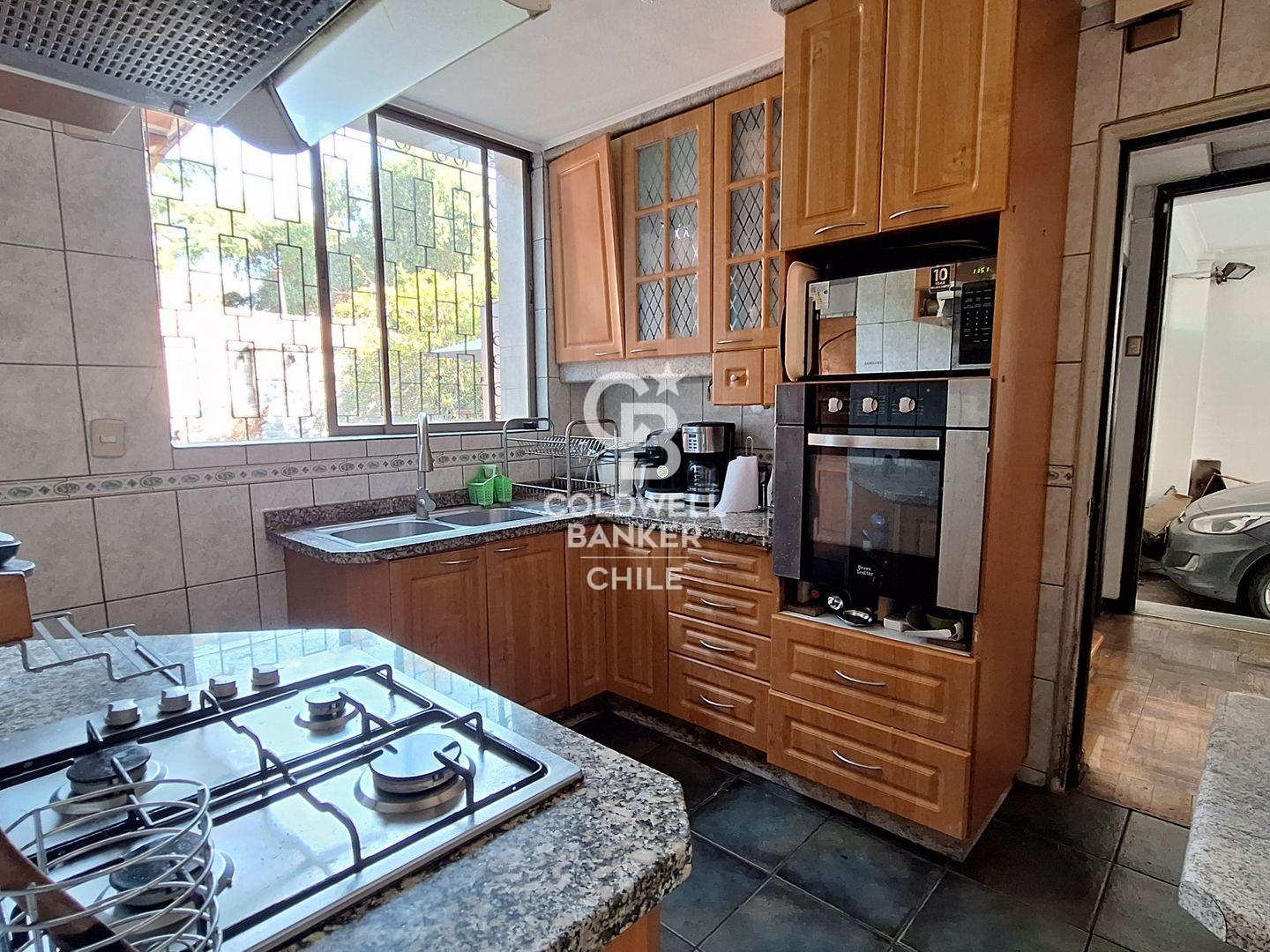 Providencia, Chile, 4 Bedrooms Bedrooms, ,3 BathroomsBathrooms,Residential,For Sale,1955775