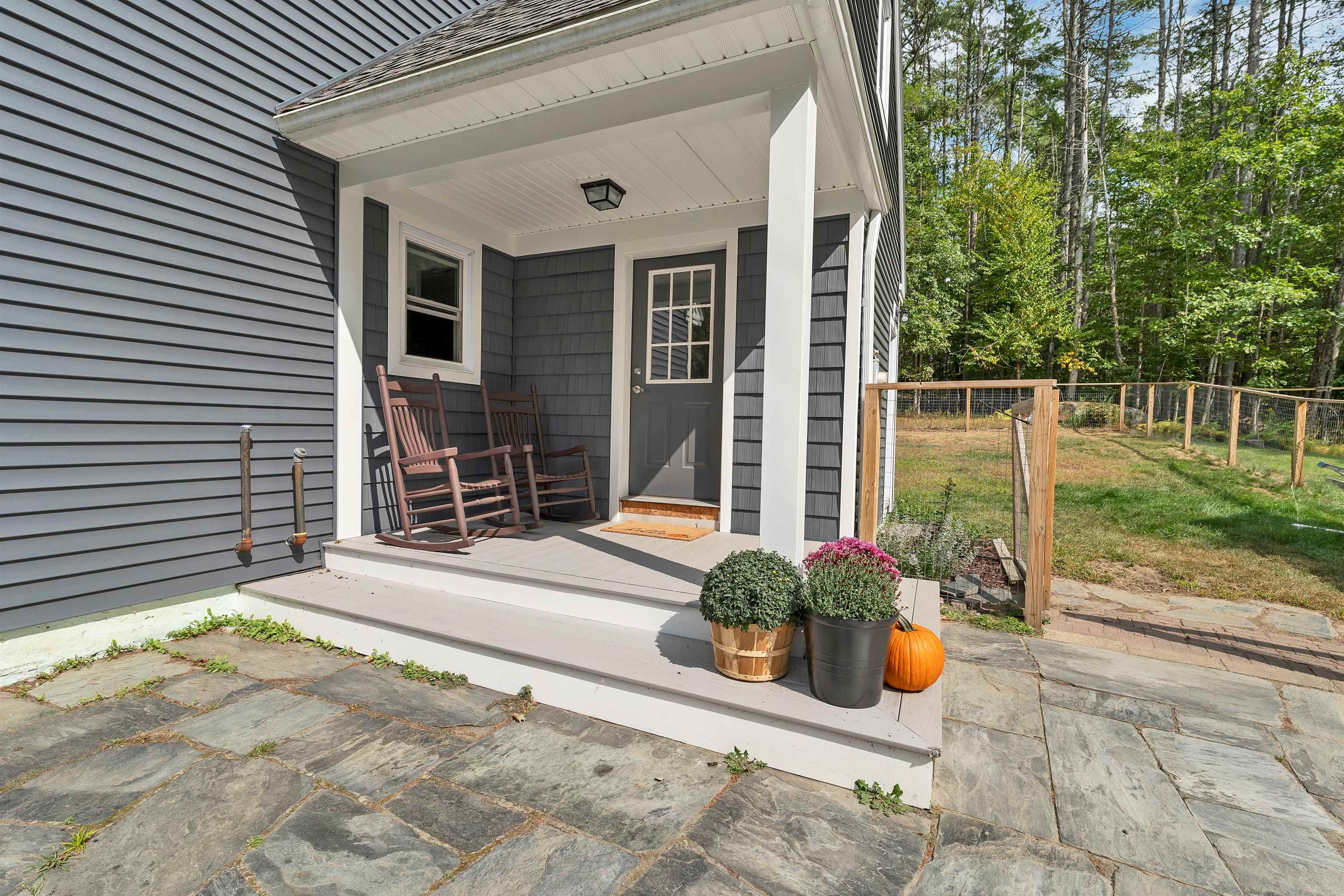 Enfield, New Hampshire, 03748, United States, 3 Bedrooms Bedrooms, ,2 BathroomsBathrooms,Residential,For Sale,1940095
