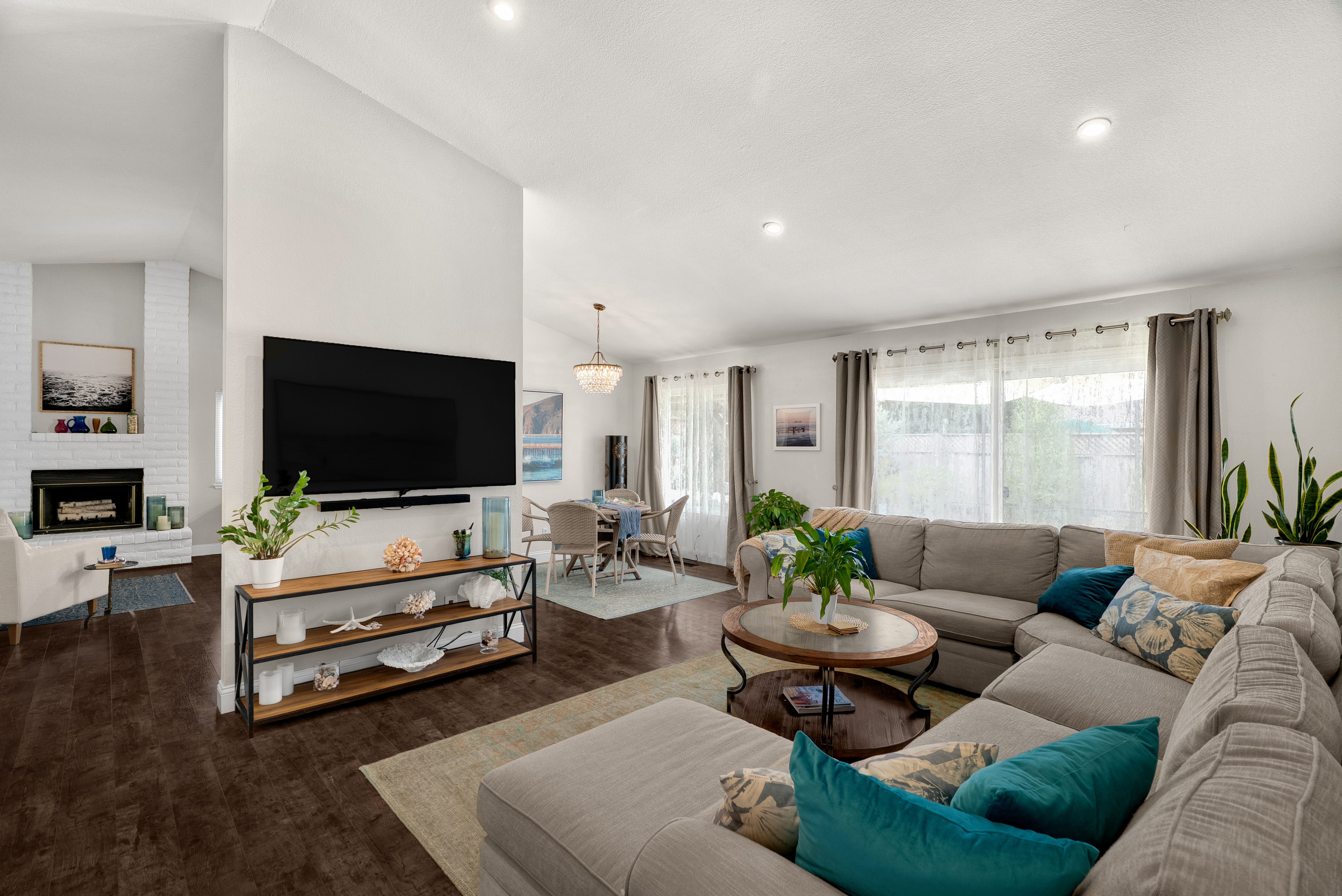  451 Rusty Drive, Santa Rosa, CA 95401 - 物件實景