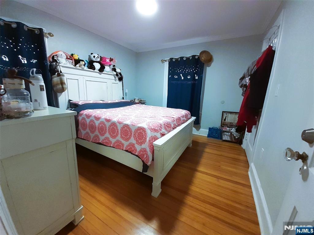 Paterson, New Jersey, 07504, United States, 5 Bedrooms Bedrooms, ,5 BathroomsBathrooms,Residential,For Sale,1837815