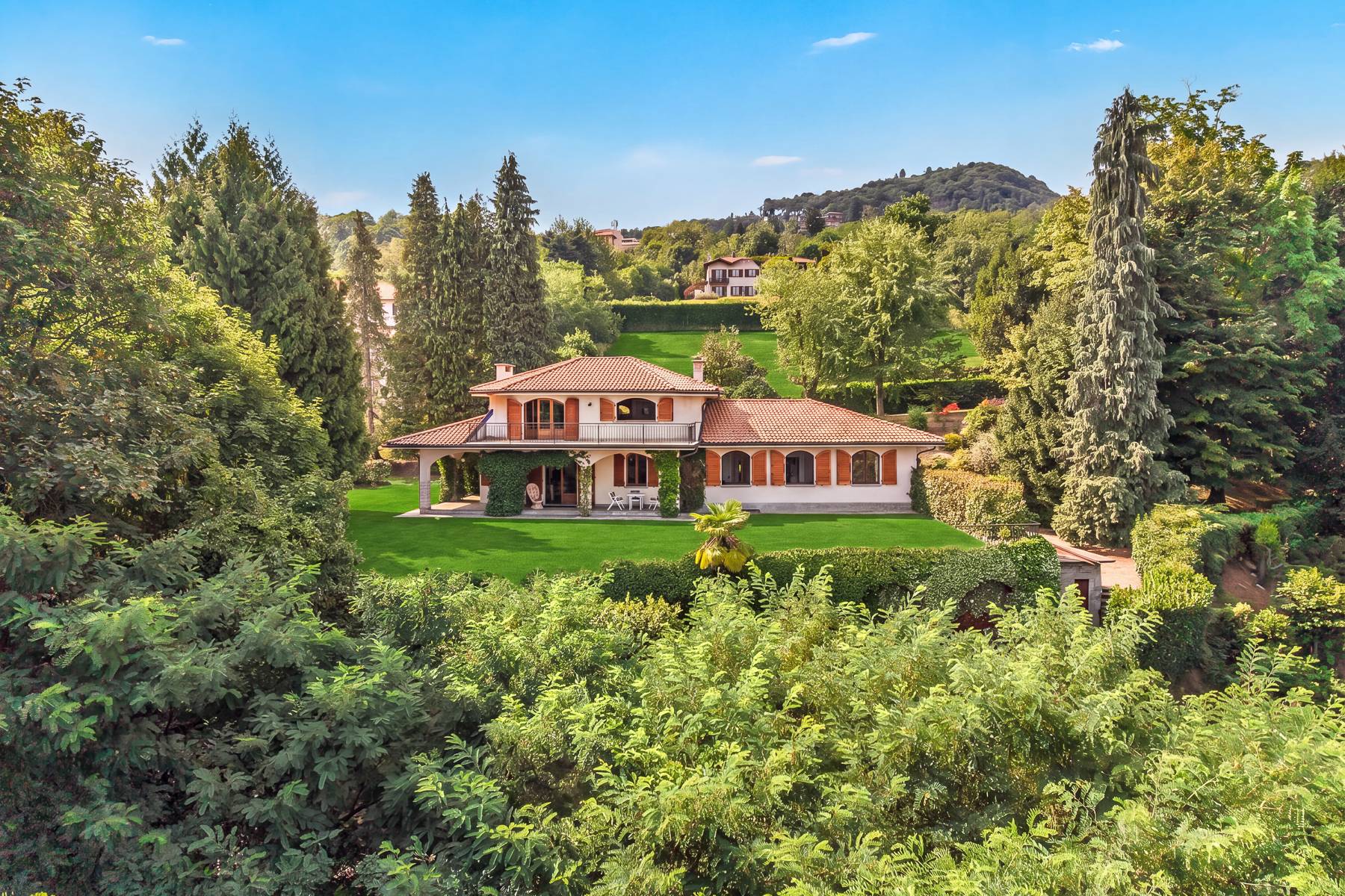  Stunning lake view villa - 物件實景