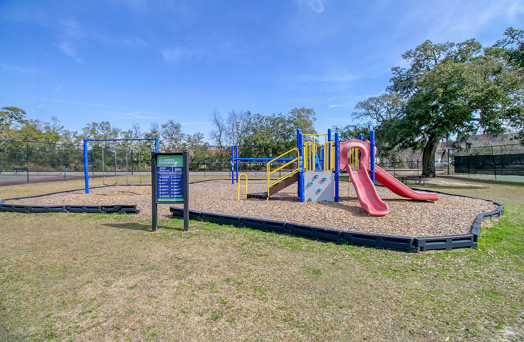 North Charleston, South Carolina, 29405, United States, 2 Bedrooms Bedrooms, ,2 BathroomsBathrooms,Residential,For Sale,2048289