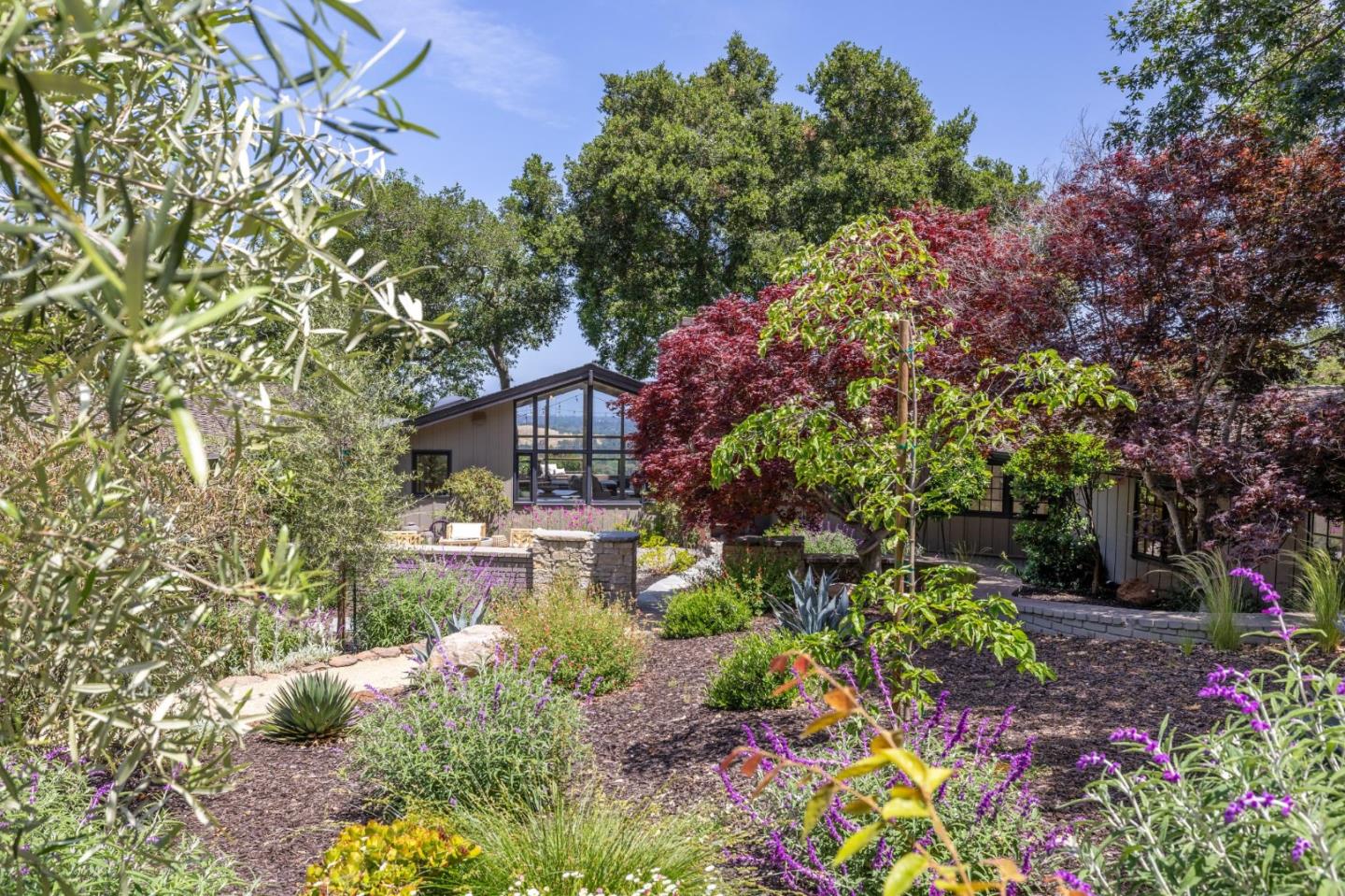 Portola Valley, California, 94028, United States, 6 Bedrooms Bedrooms, ,6 BathroomsBathrooms,Residential,For Sale,1917996