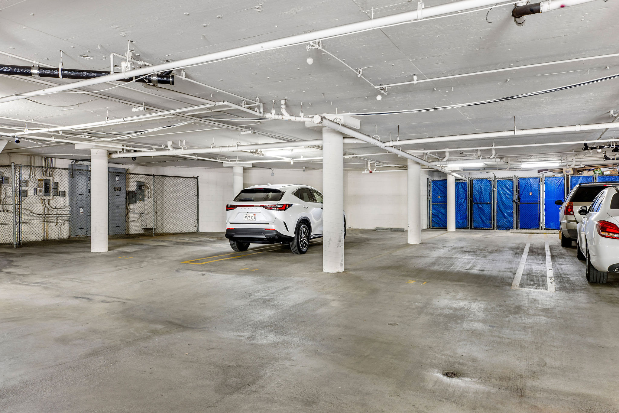  5216 Yarmouth #105 - 物件實景