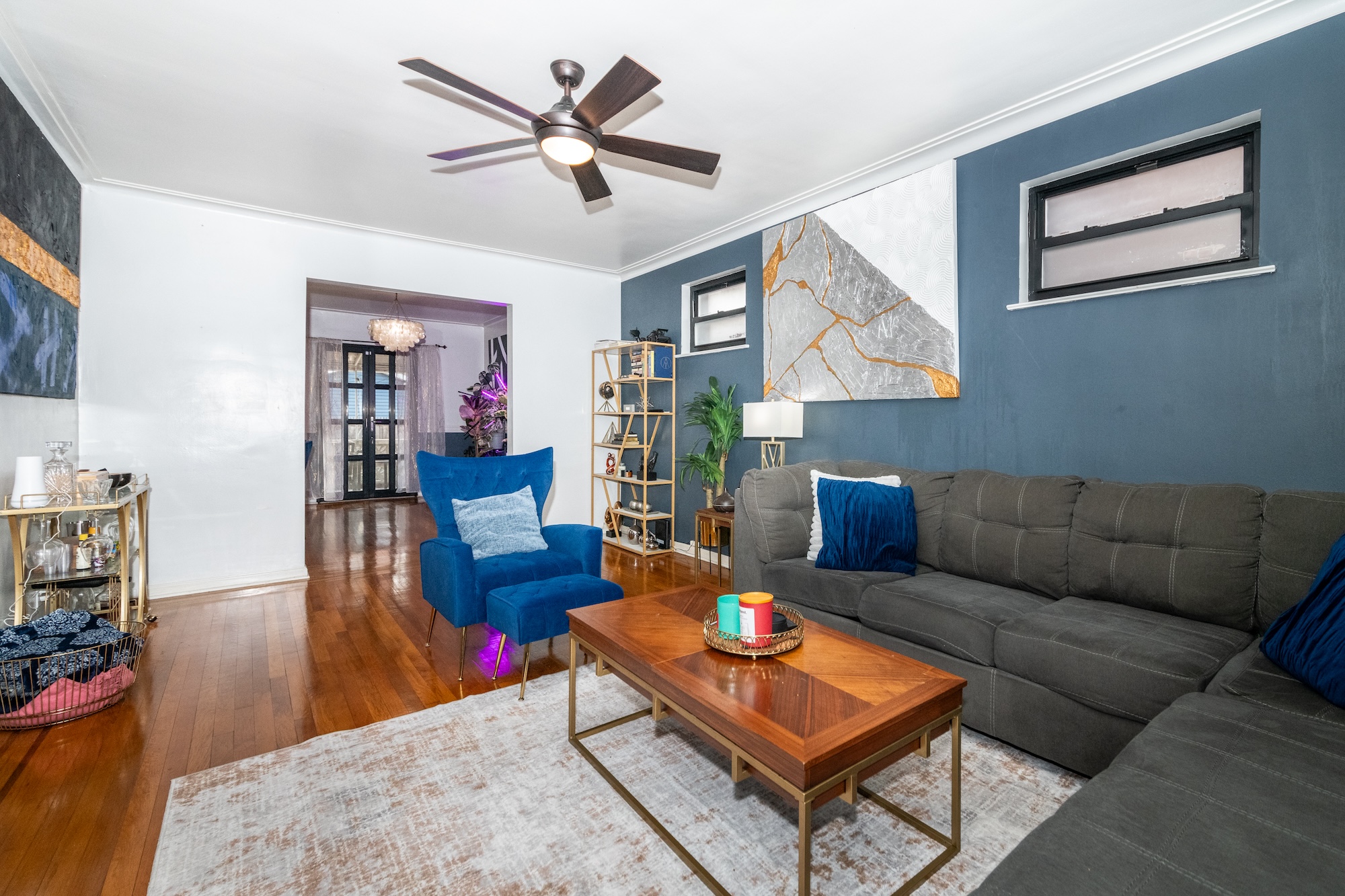  2530 Fenton Avenue - 物件實景
