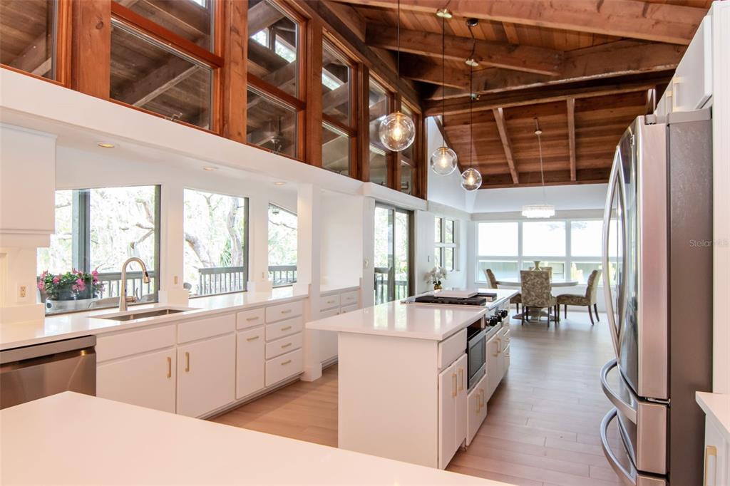 Dunedin, Florida, 34698, United States, 4 Bedrooms Bedrooms, ,5 BathroomsBathrooms,Residential,For Sale,1987490